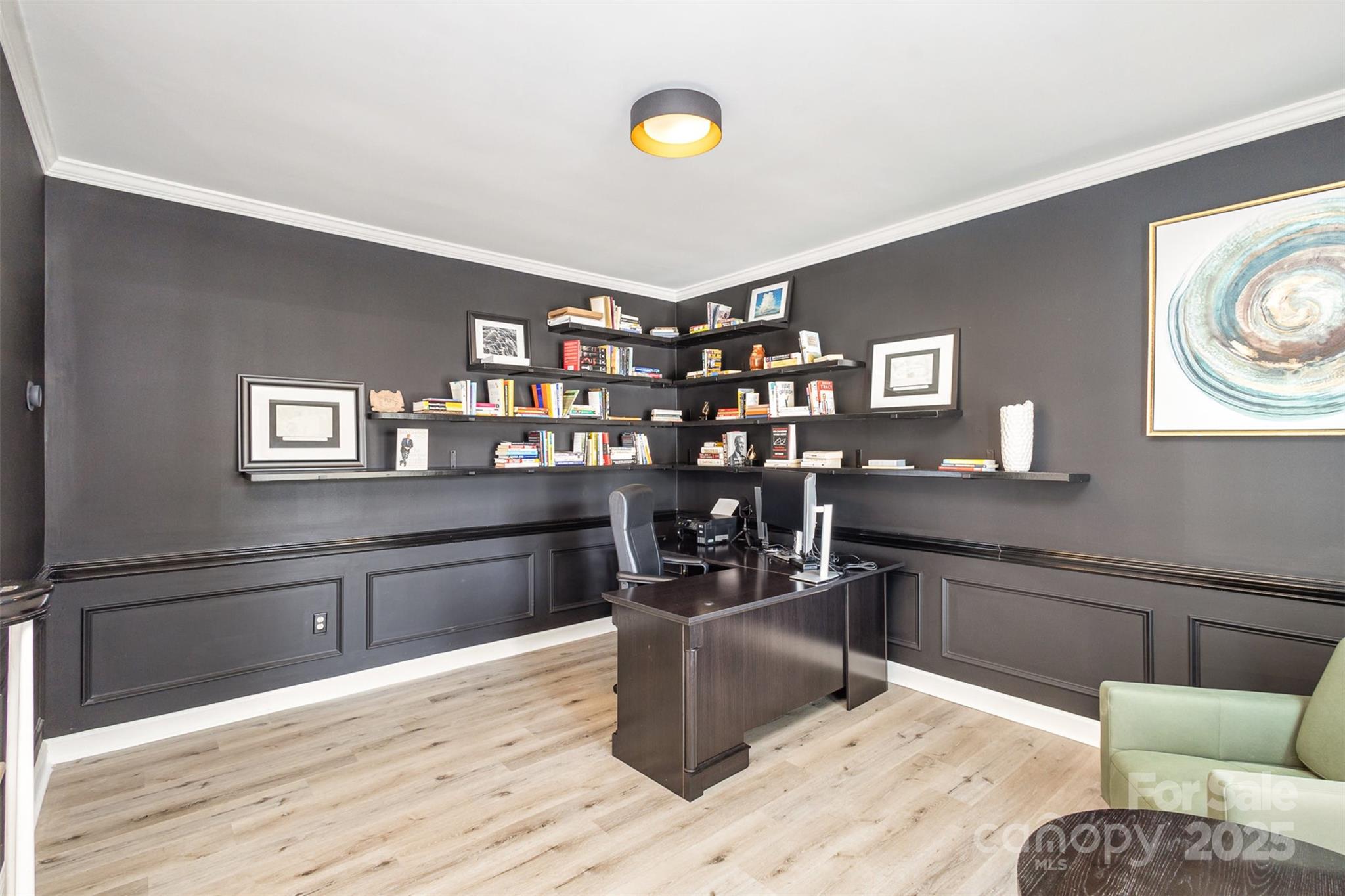 6087 Diamond Place