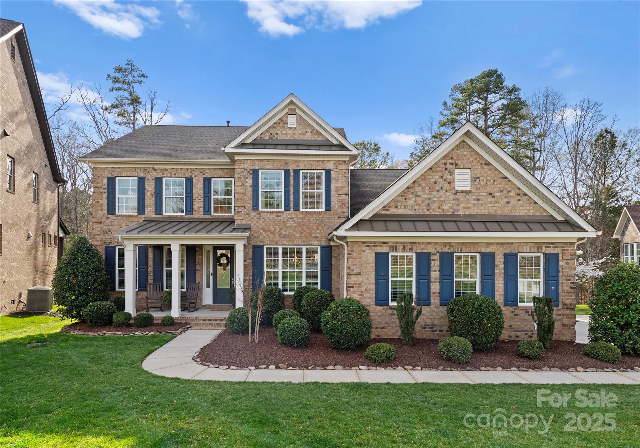 1406 Smoketree Court