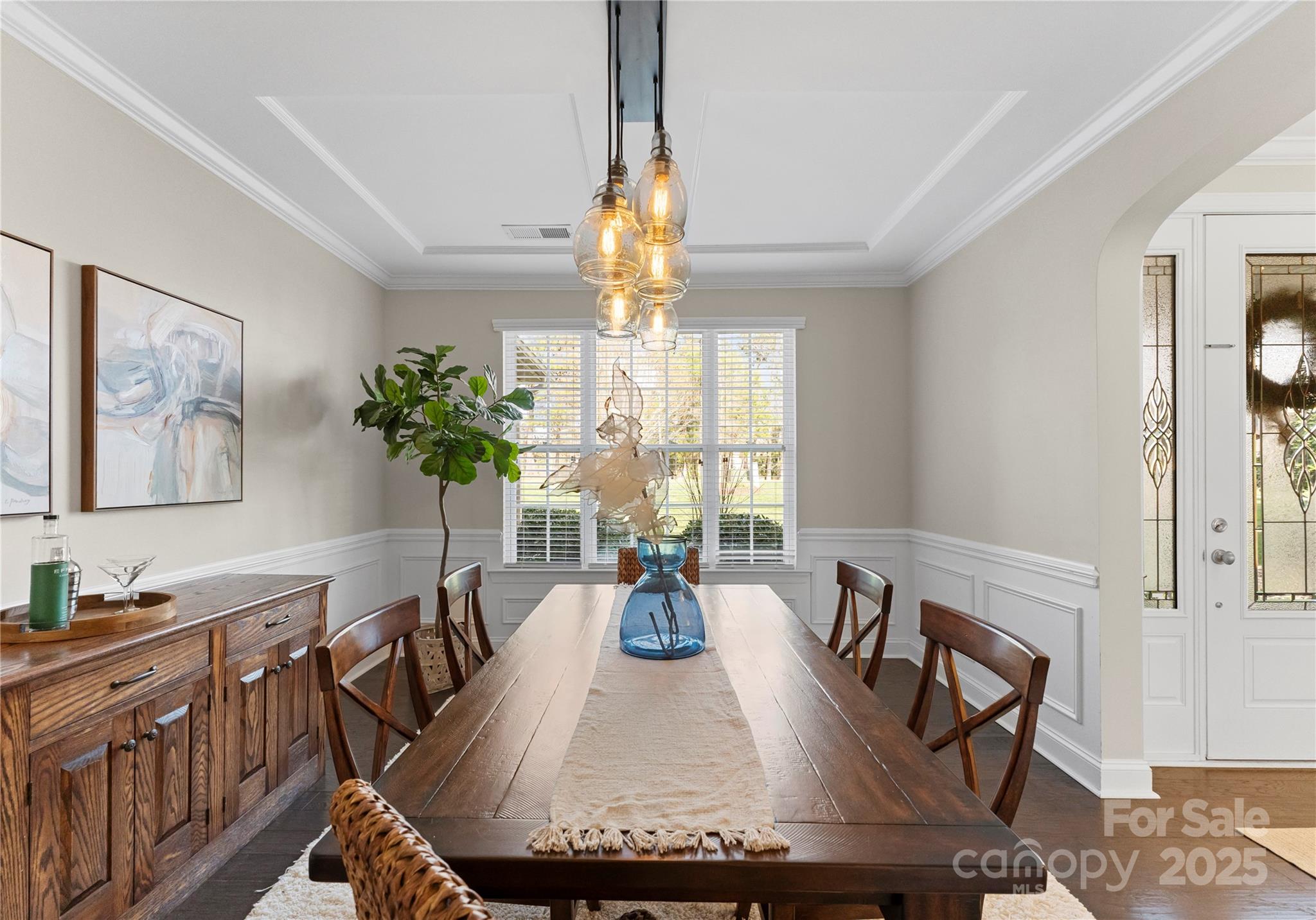 1406 Smoketree Court