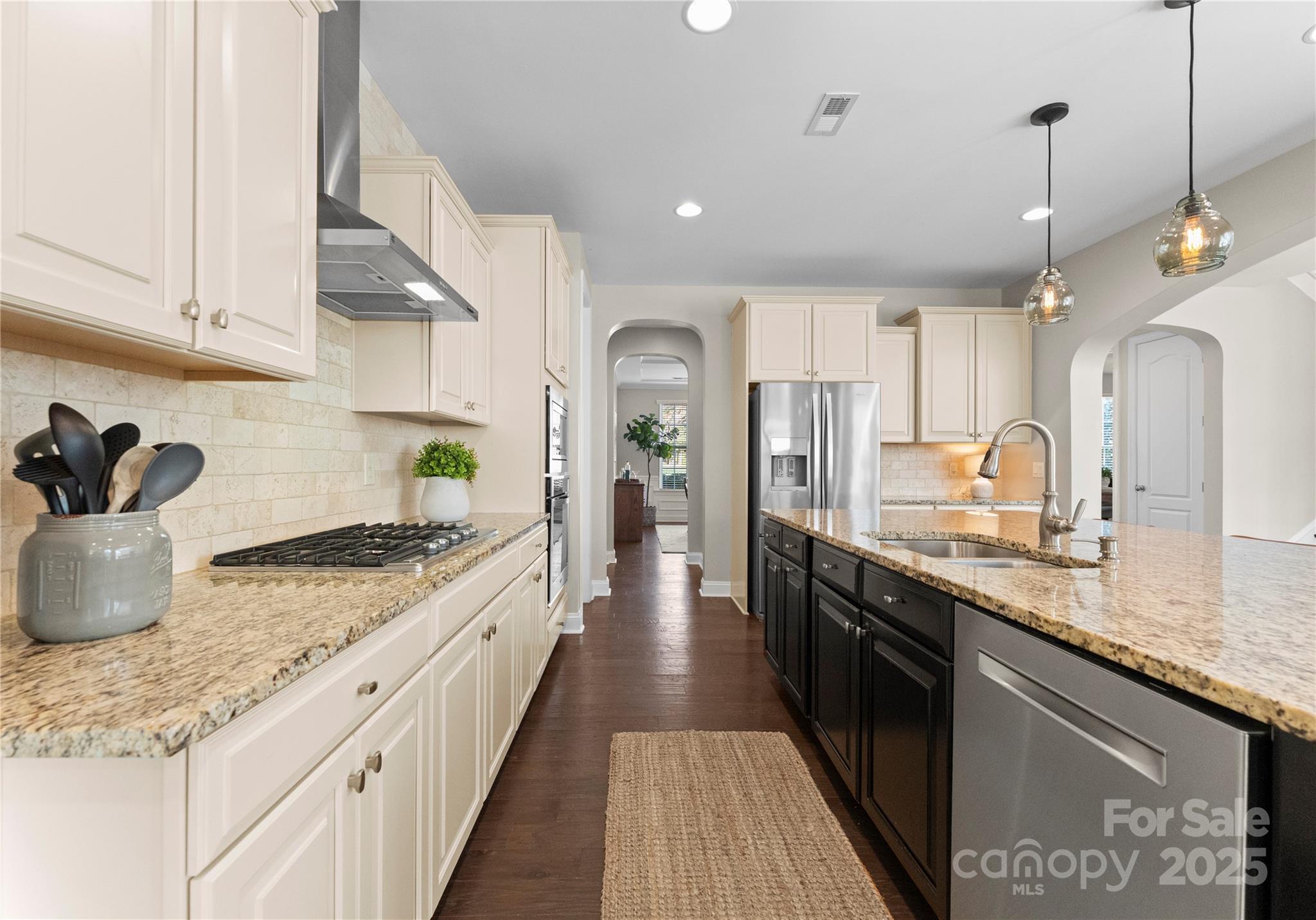 1406 Smoketree Court