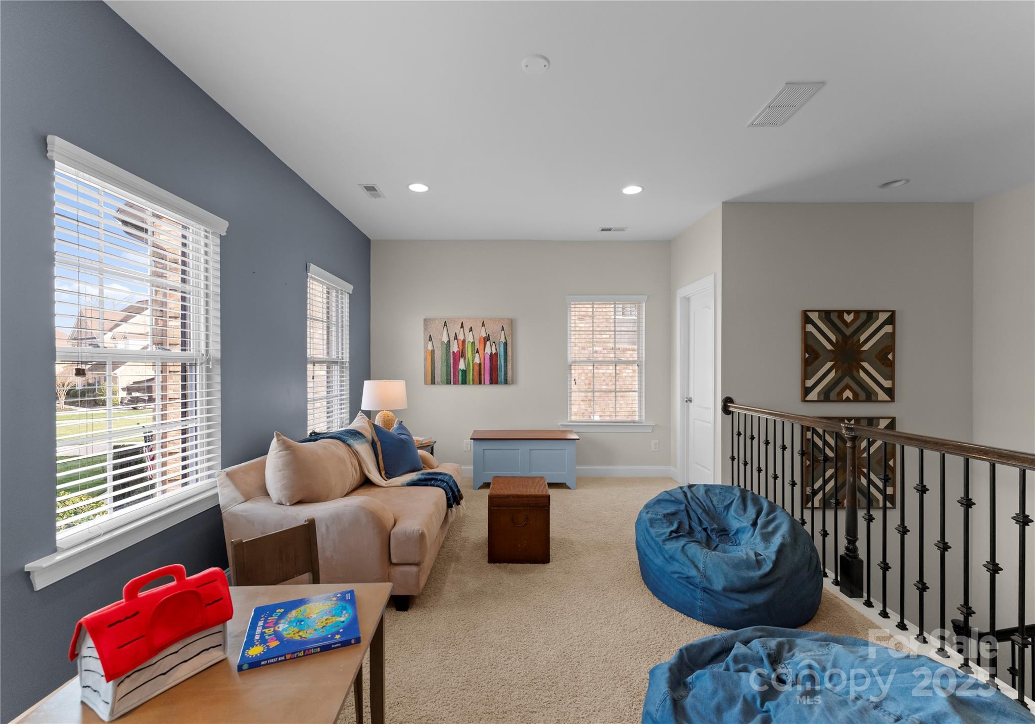 1406 Smoketree Court