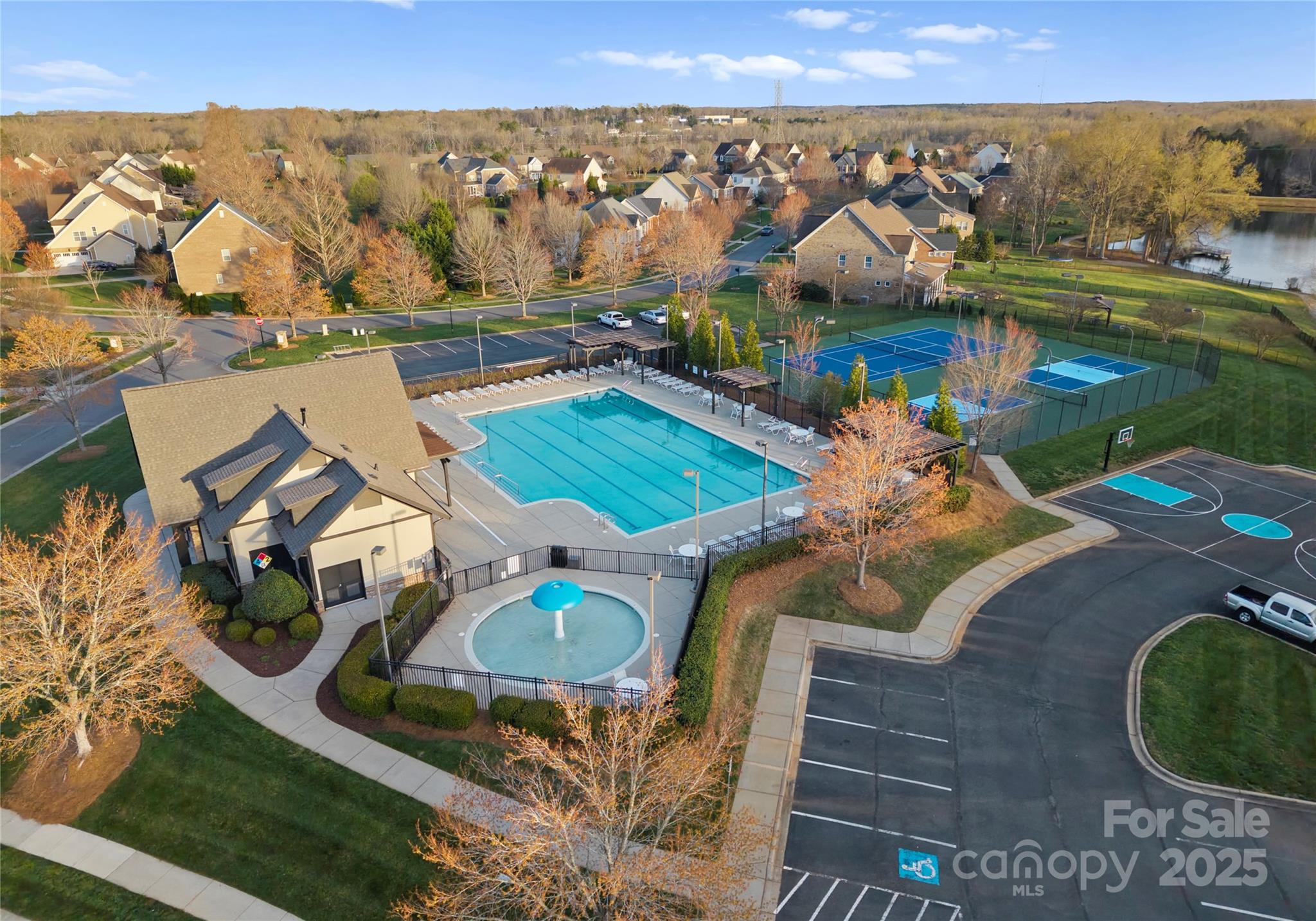 1406 Smoketree Court