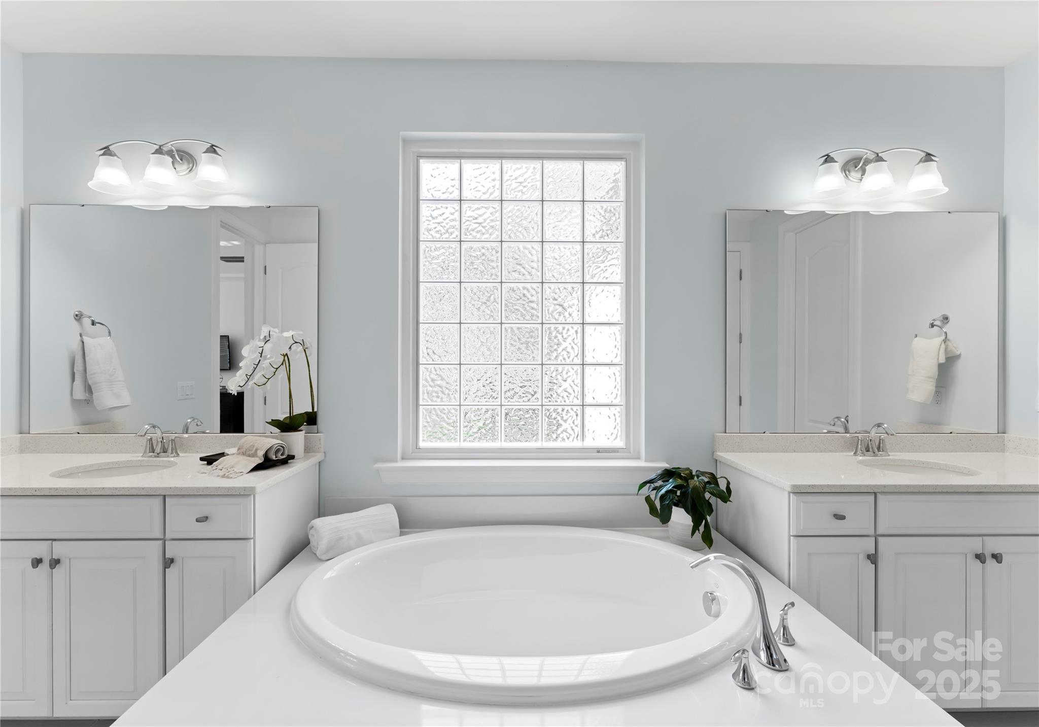 1406 Smoketree Court