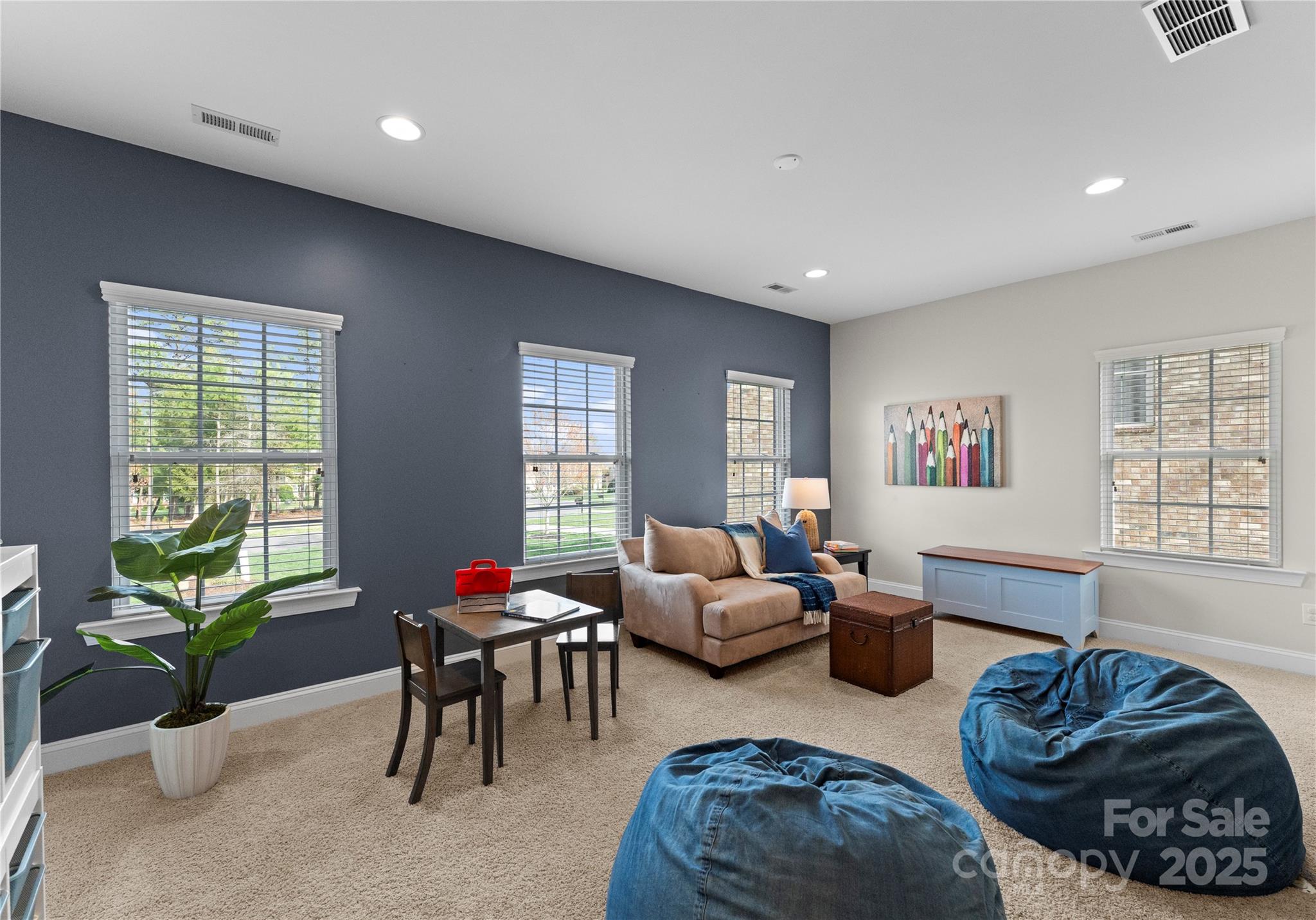 1406 Smoketree Court