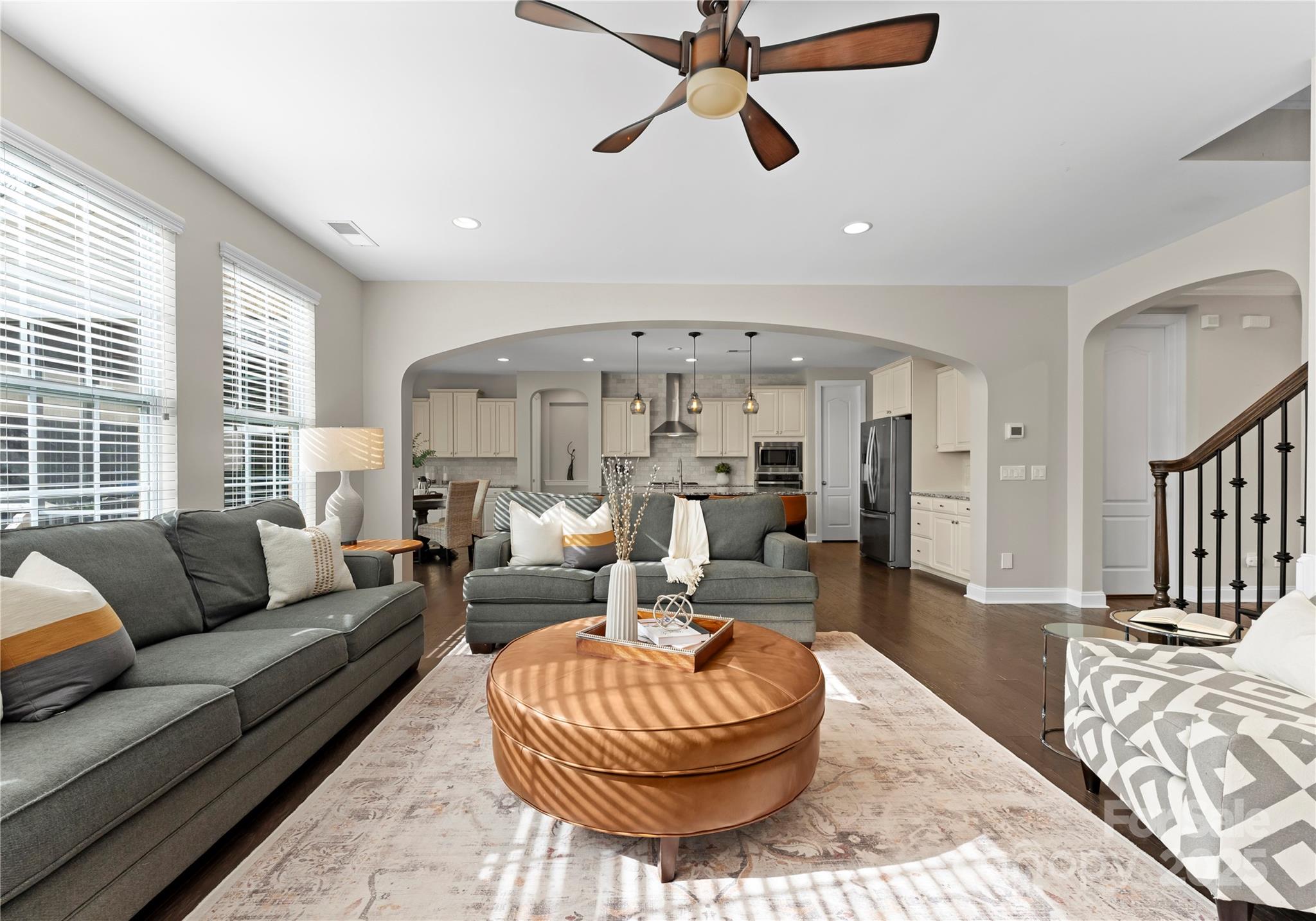 1406 Smoketree Court