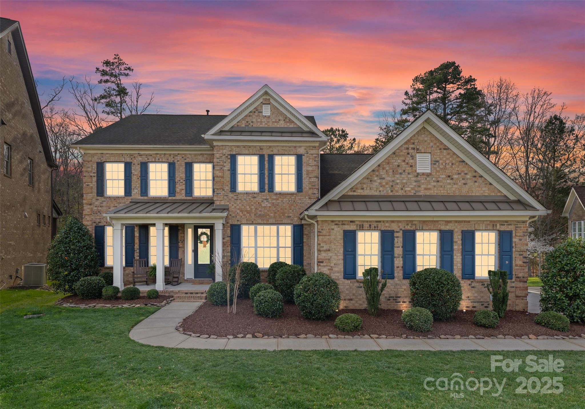 1406 Smoketree Court