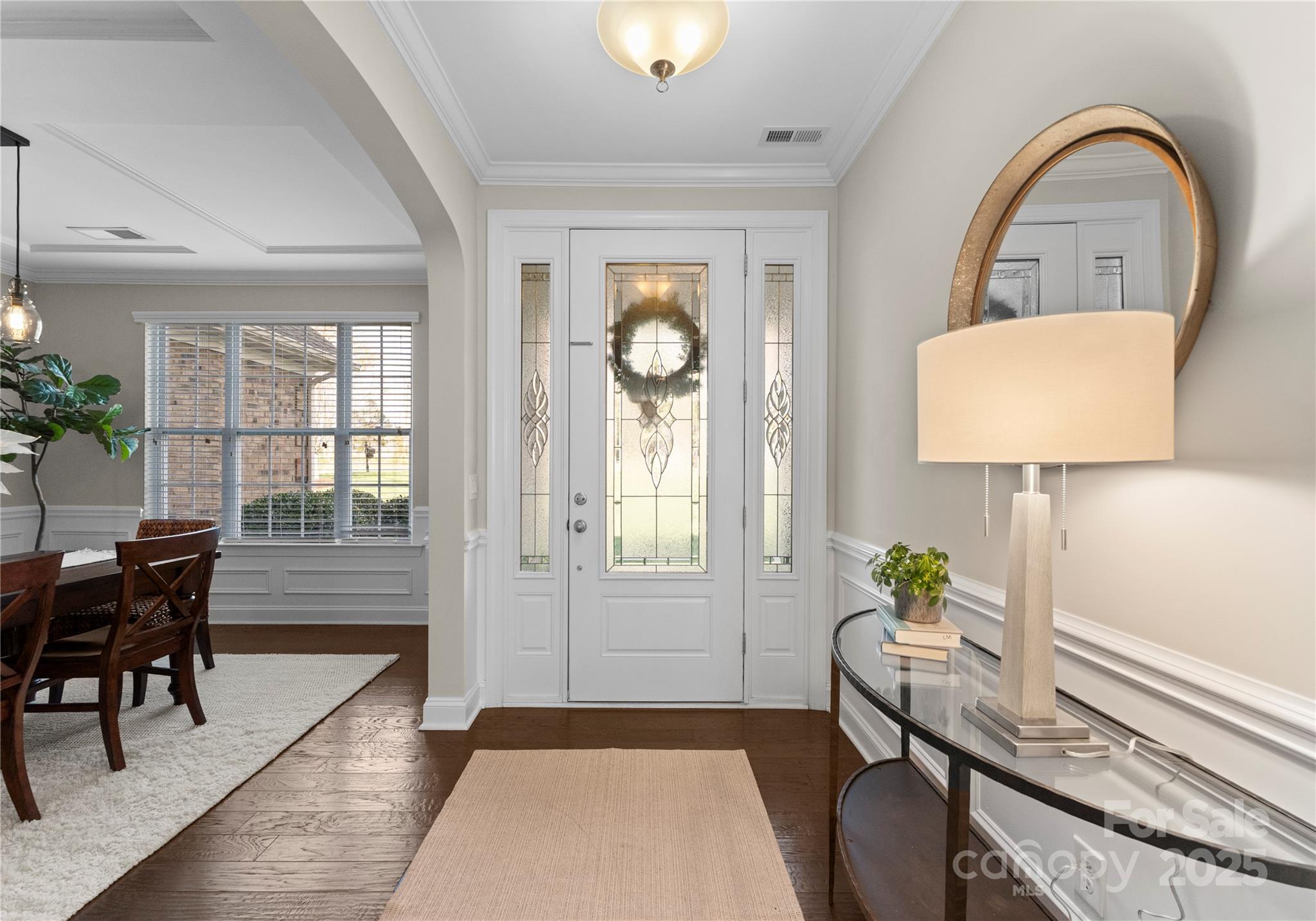 1406 Smoketree Court