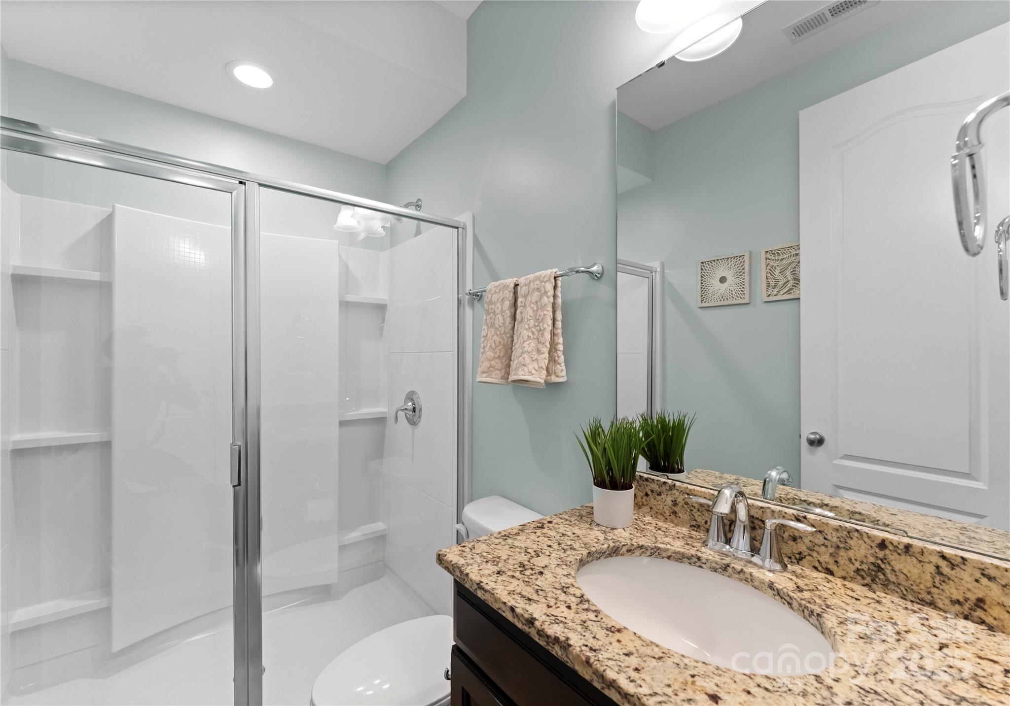 1406 Smoketree Court