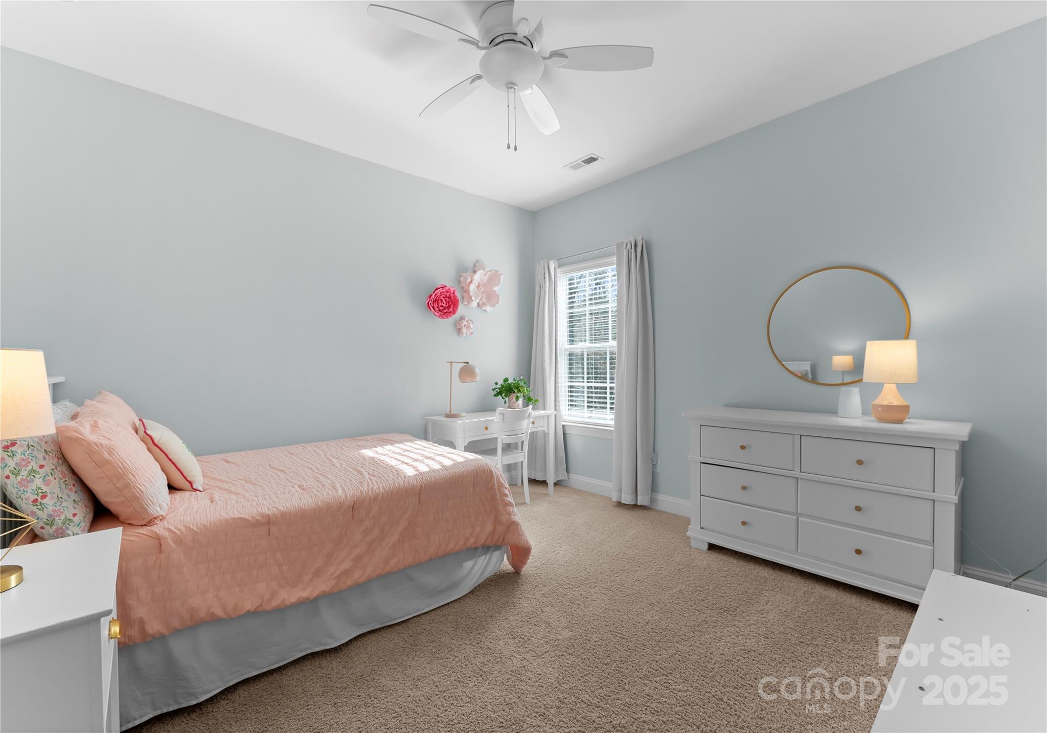 1406 Smoketree Court