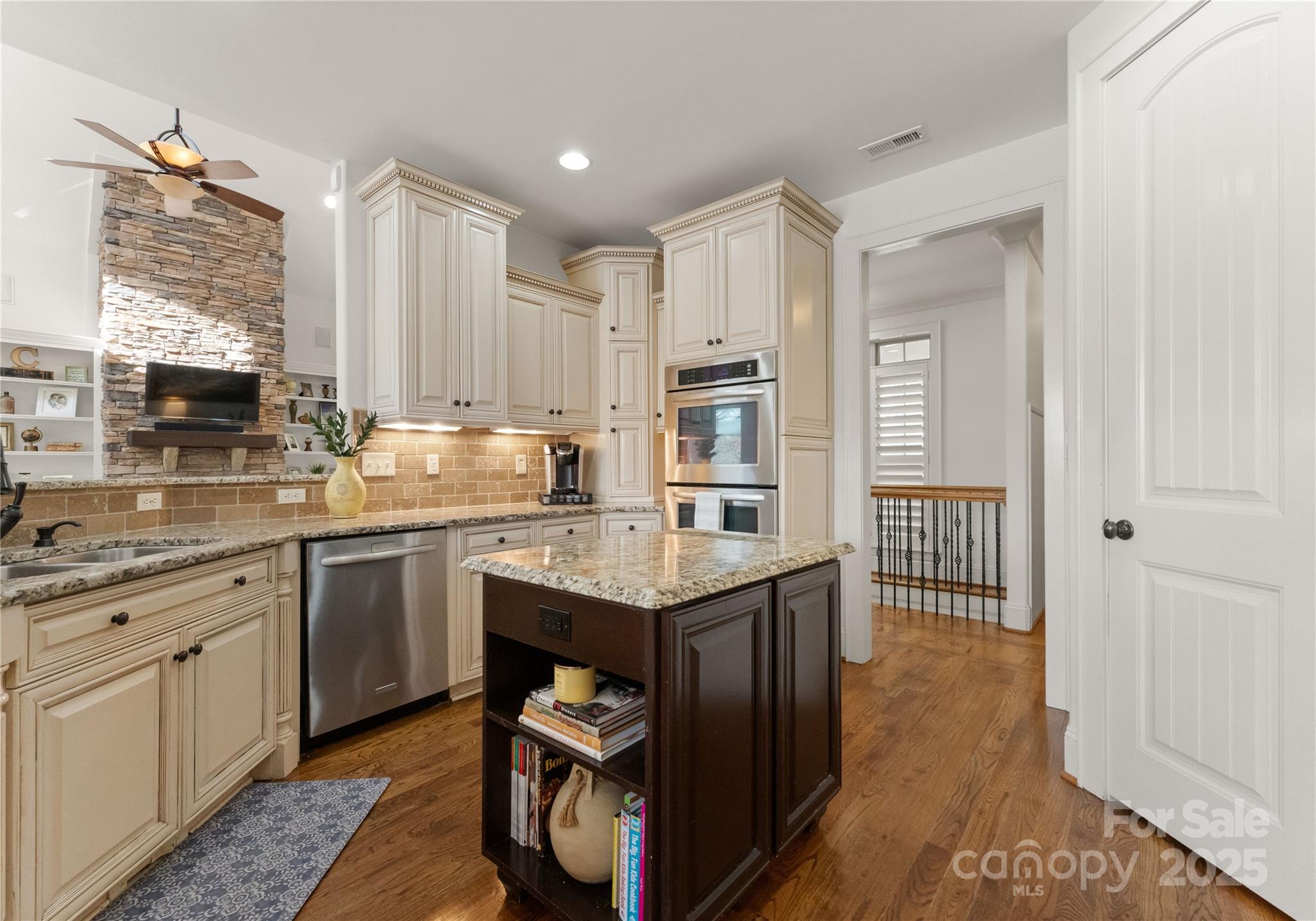 15808 Lake Ridge Road