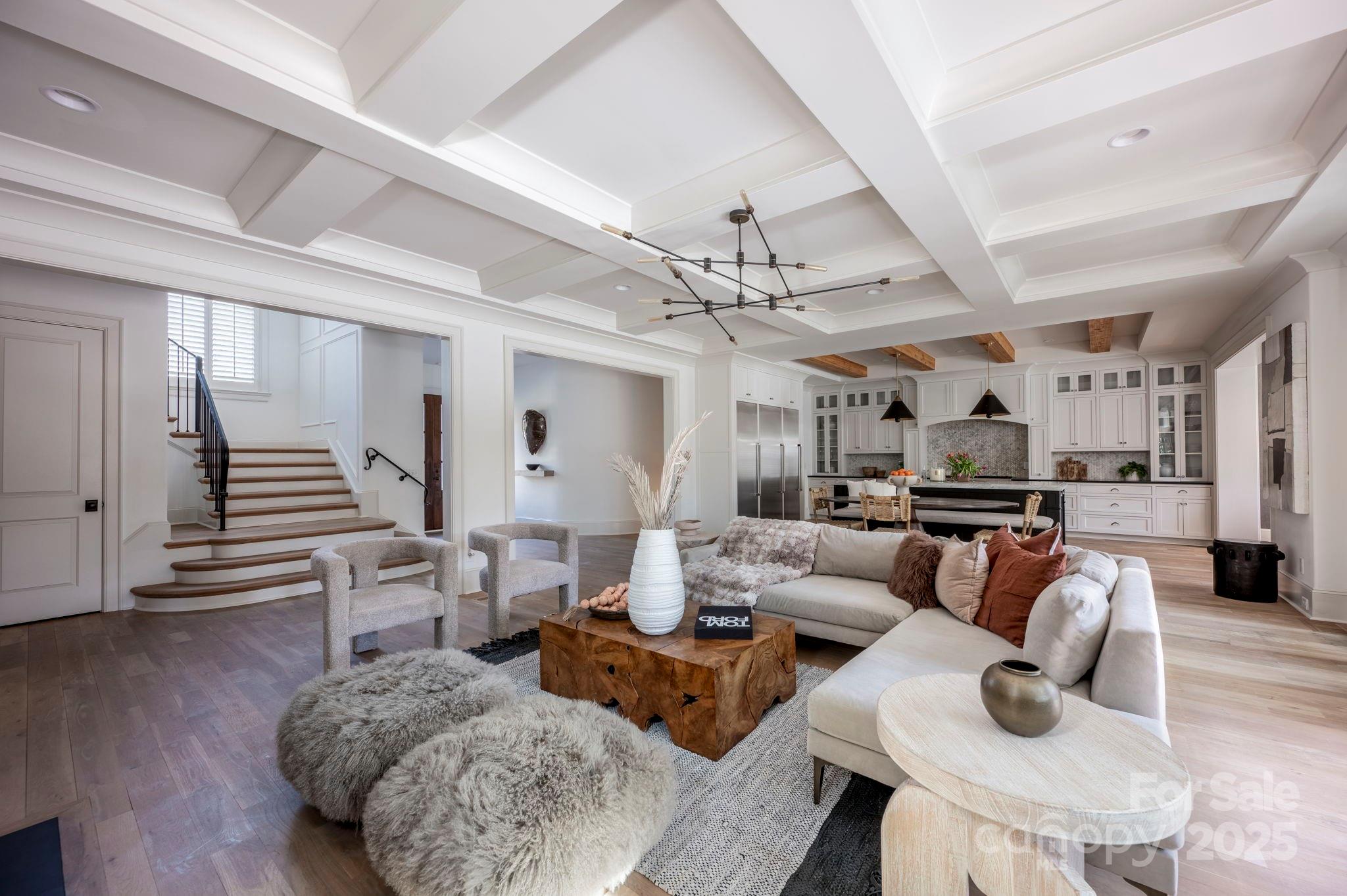 804 Huntington Park Drive