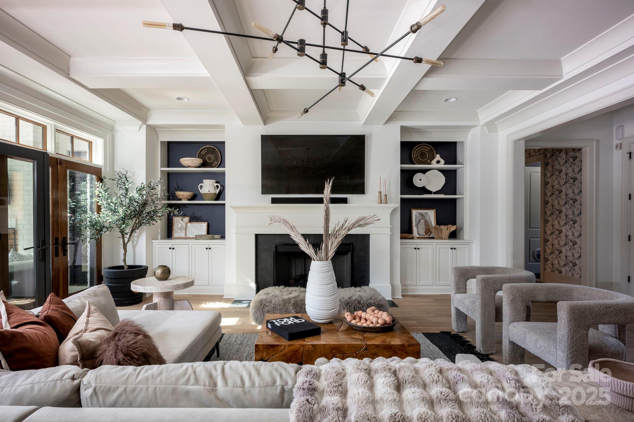804 Huntington Park Drive