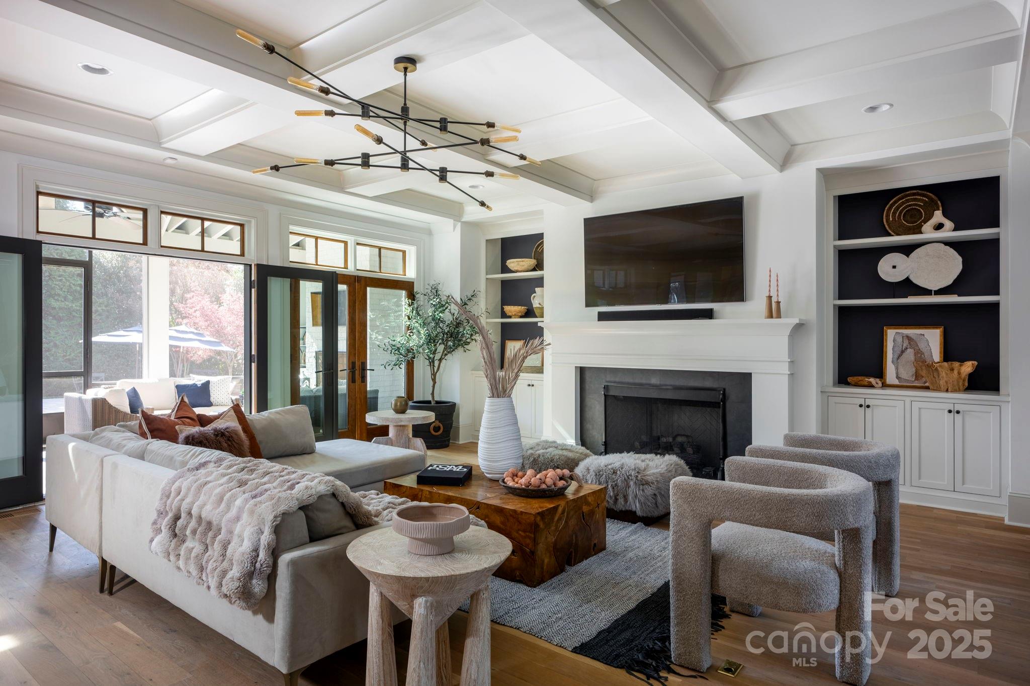 804 Huntington Park Drive