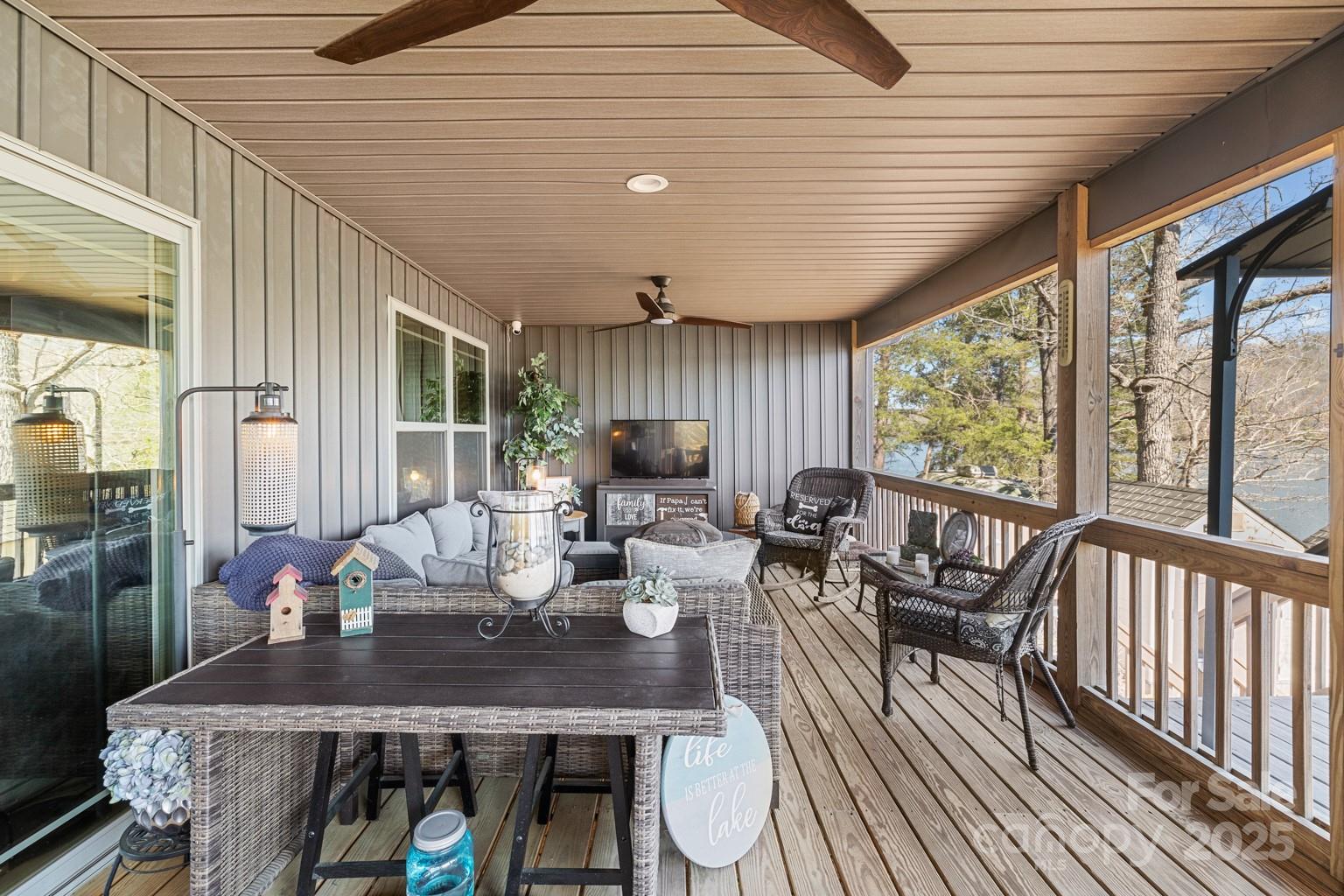 466 Shoreline Road