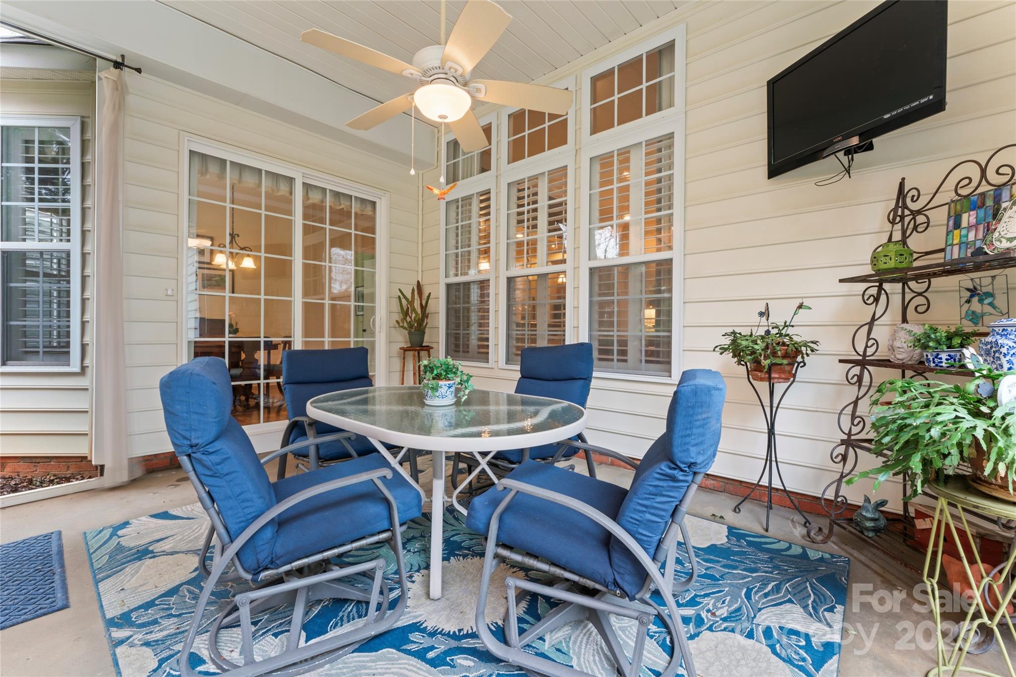 331 Miners Cove Way