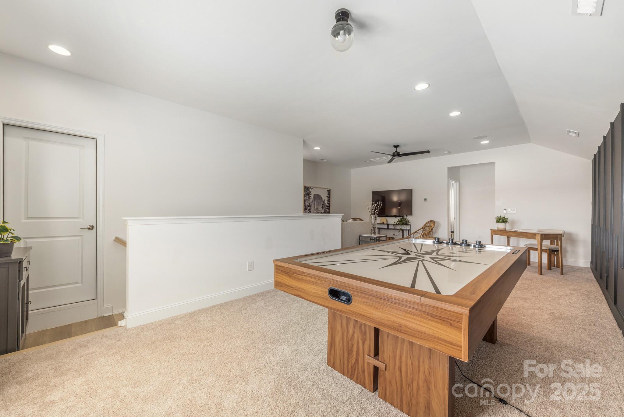 16004 Tulloch Road