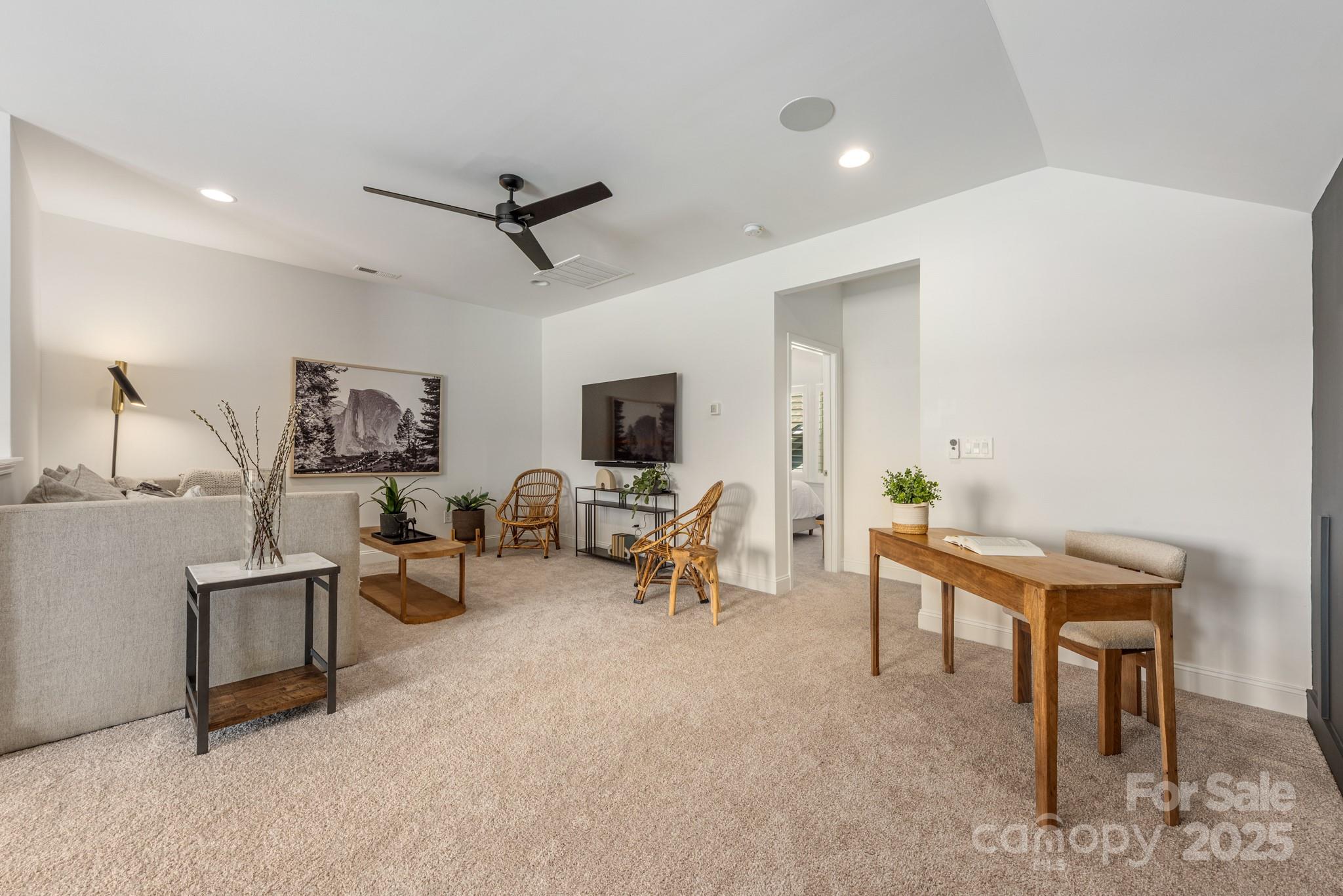 16004 Tulloch Road
