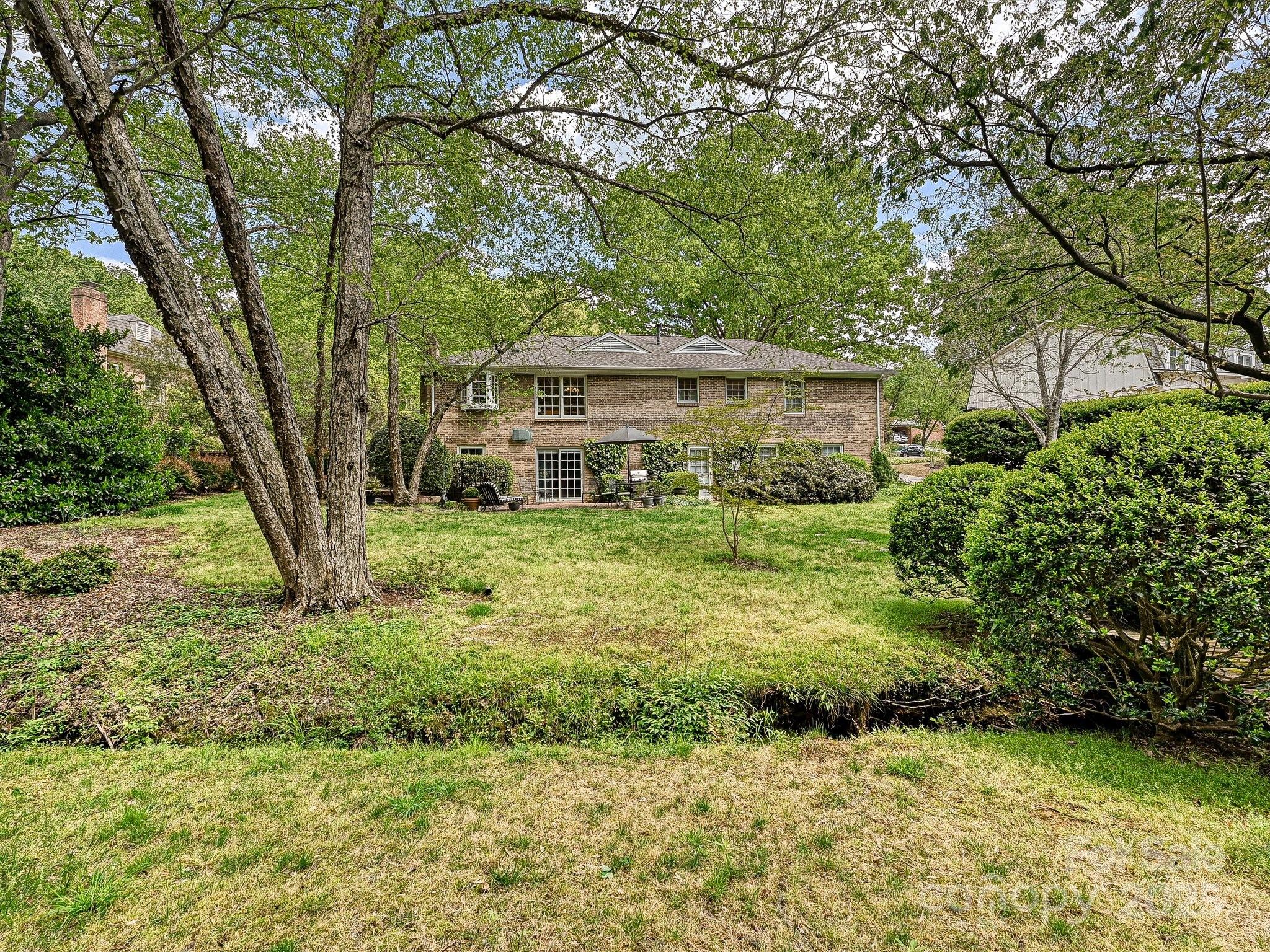 6420 Saint John Lane