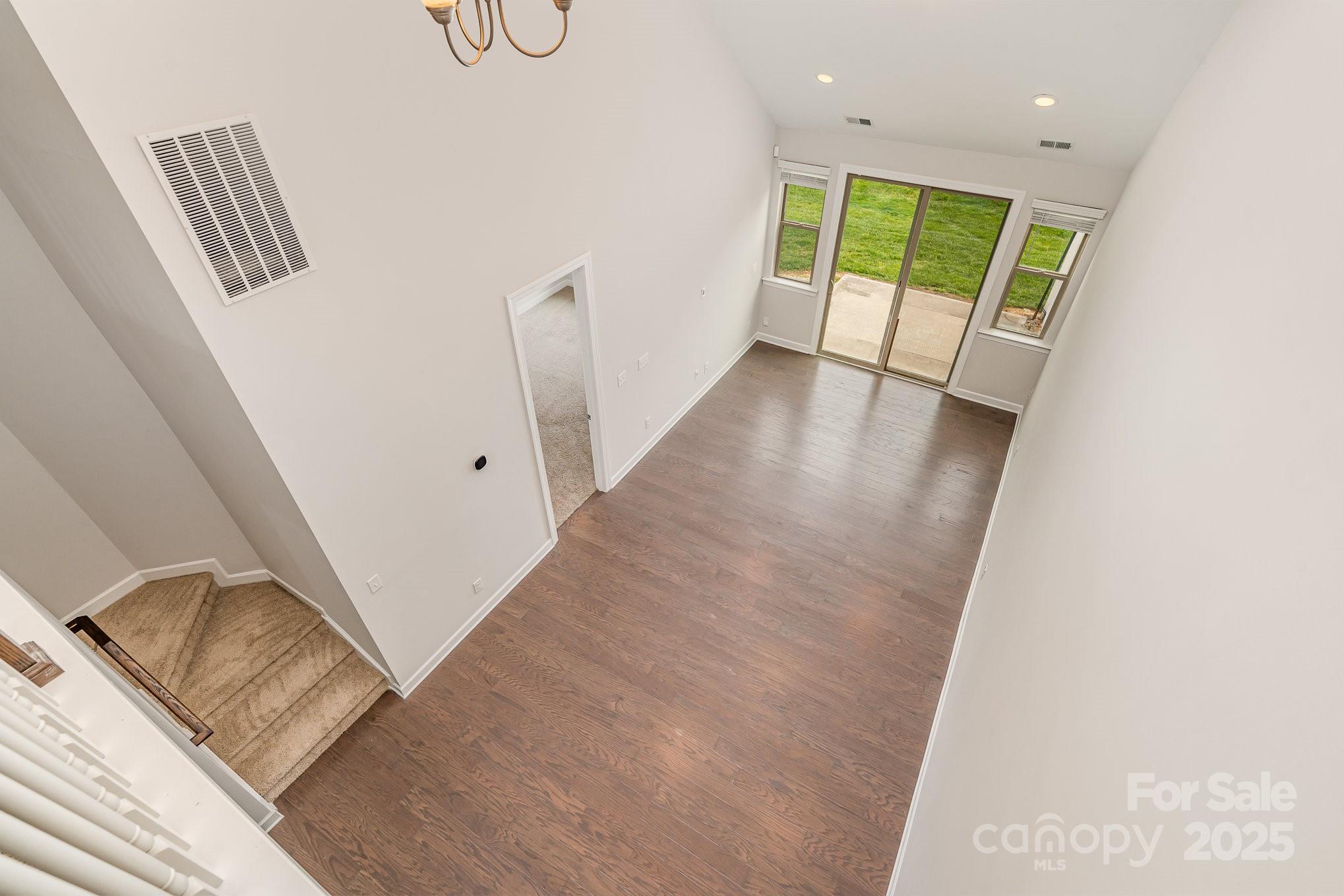 5684 Garrow Glen Road Unit: 96