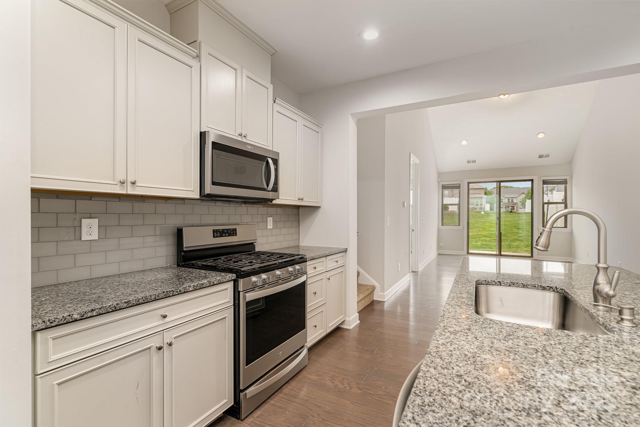 5684 Garrow Glen Road Unit: 96