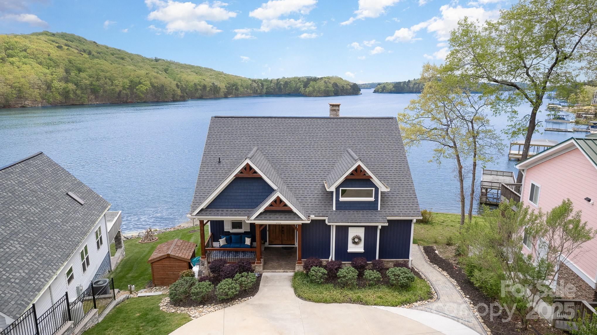 602 Shoreline Road Unit: 144