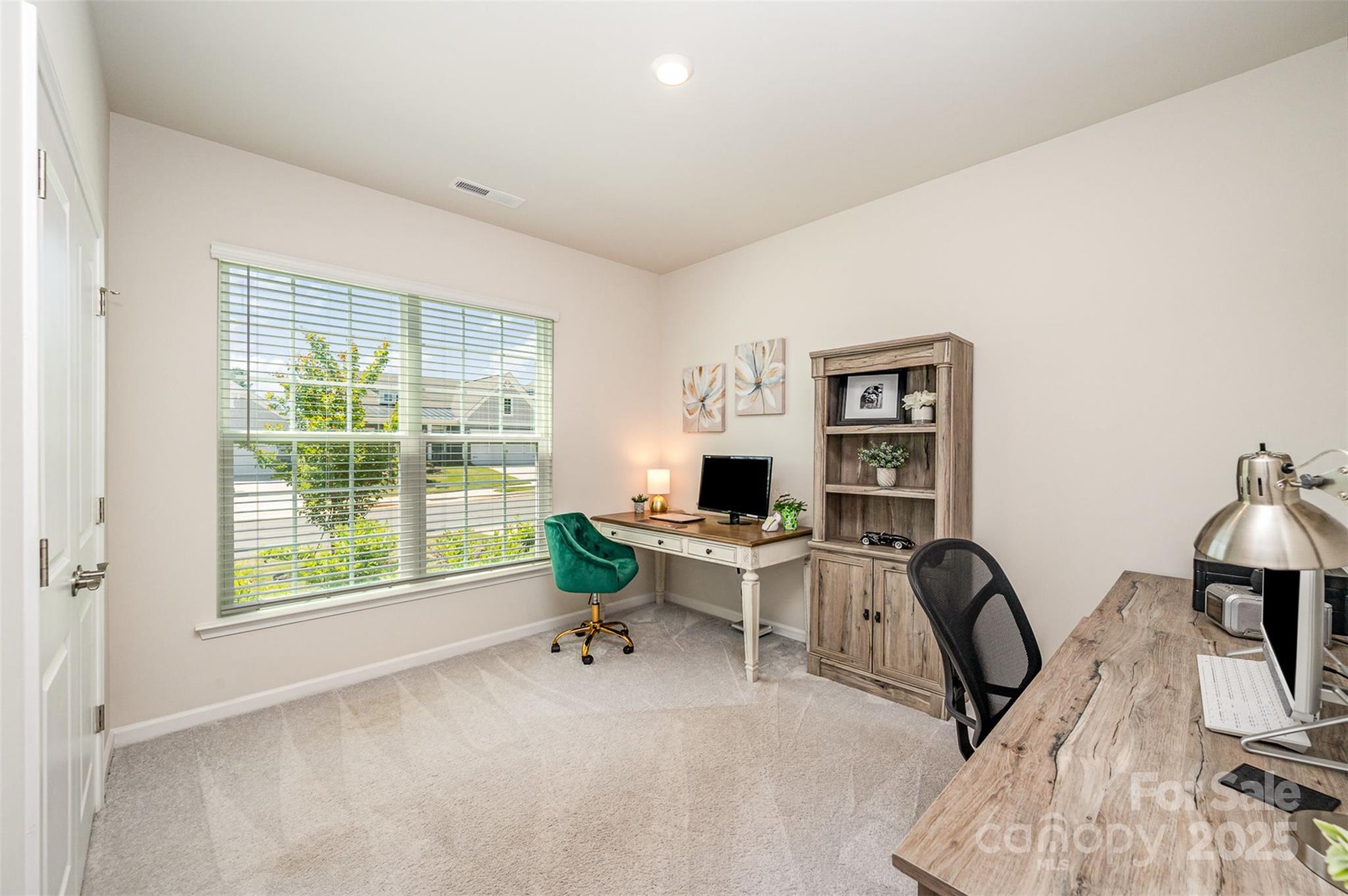 153 Pampas Place