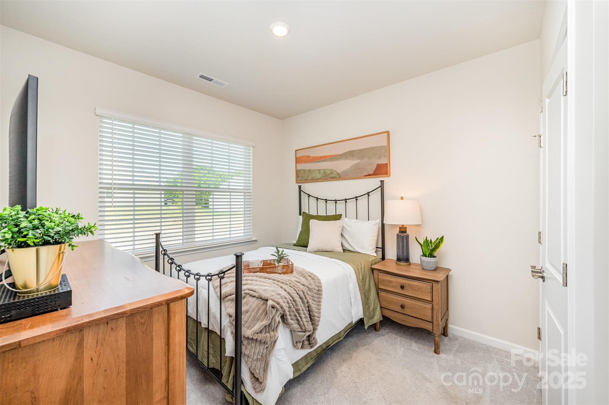 153 Pampas Place
