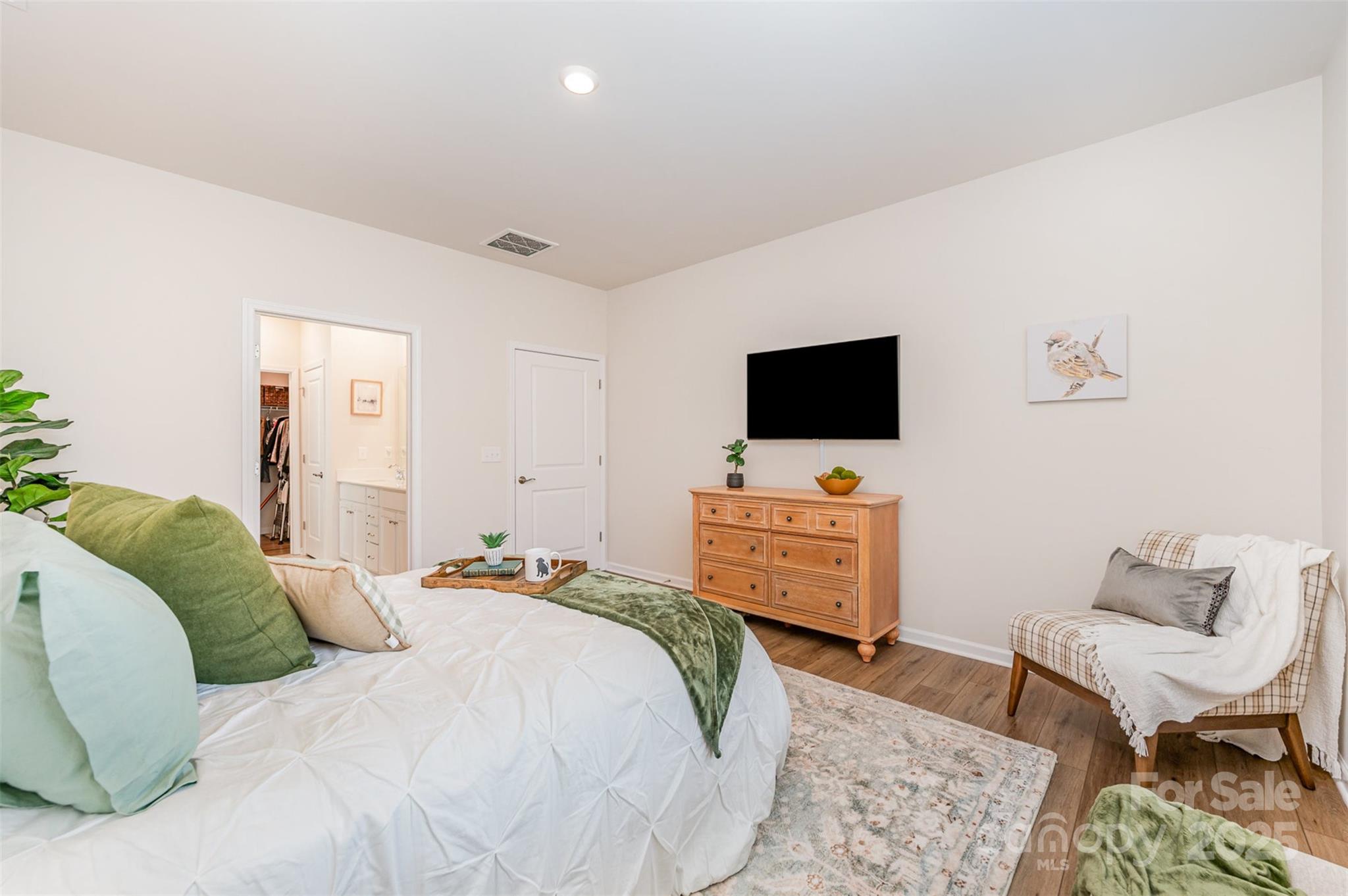 153 Pampas Place