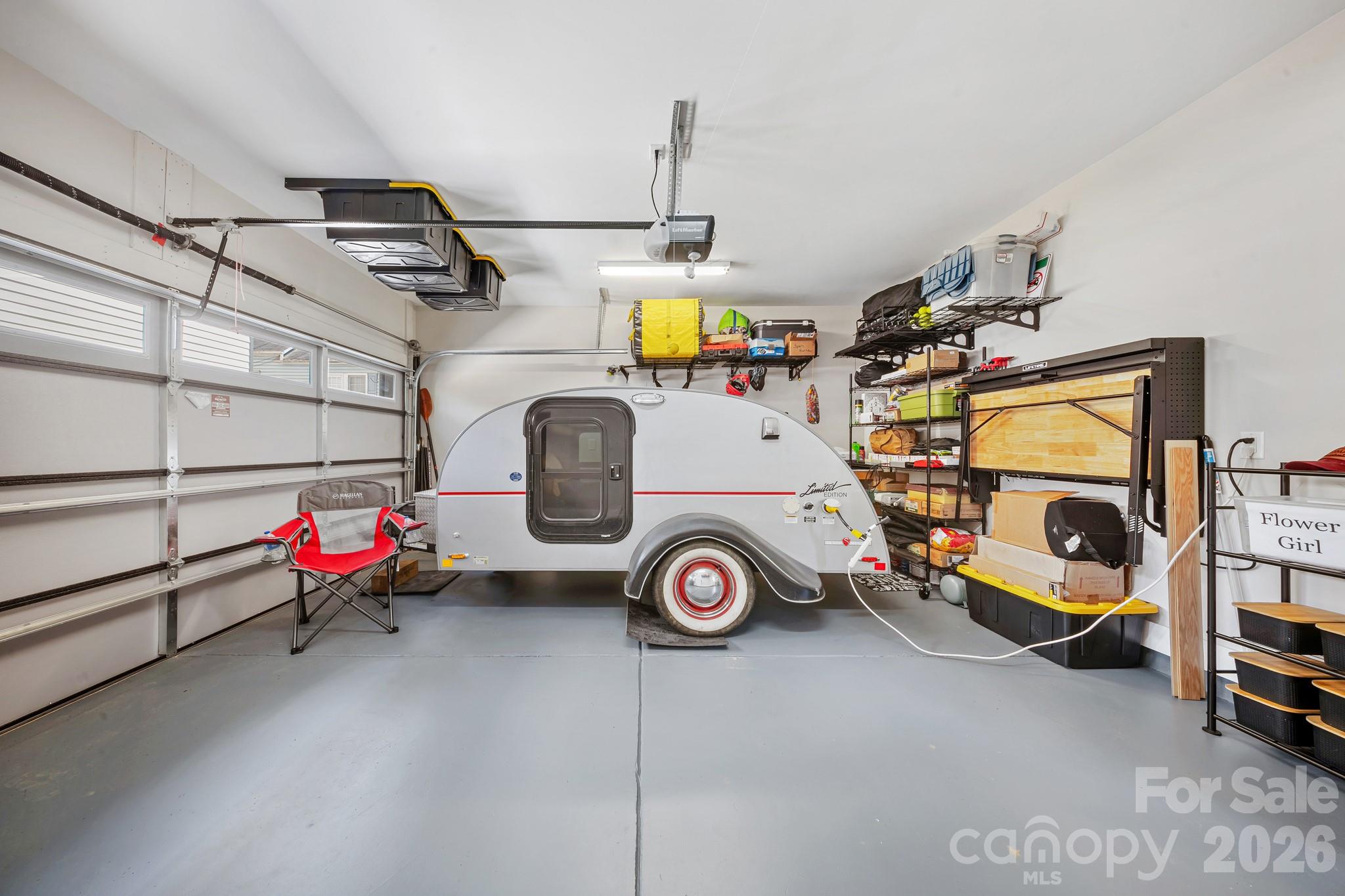 1115 Greenleaf Avenue Unit: B
