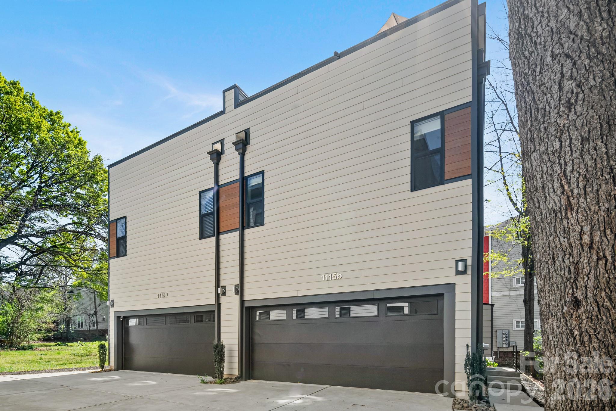 1115 Greenleaf Avenue Unit: B