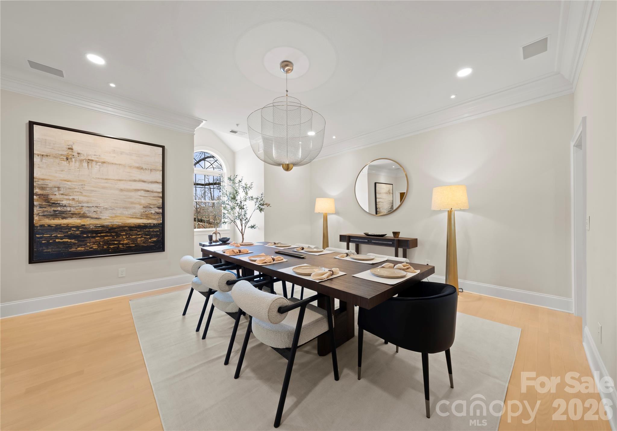 974 Queens Road