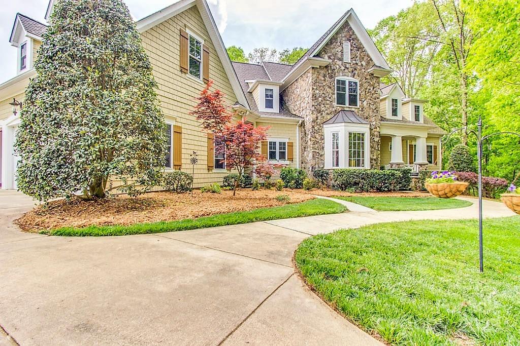 3400 Baucom Manor Road