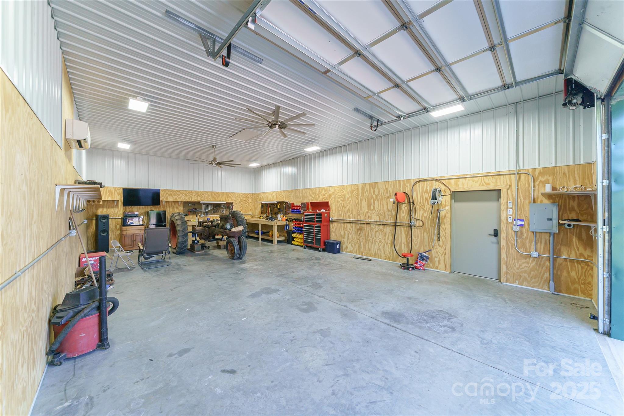 3400 Baucom Manor Road