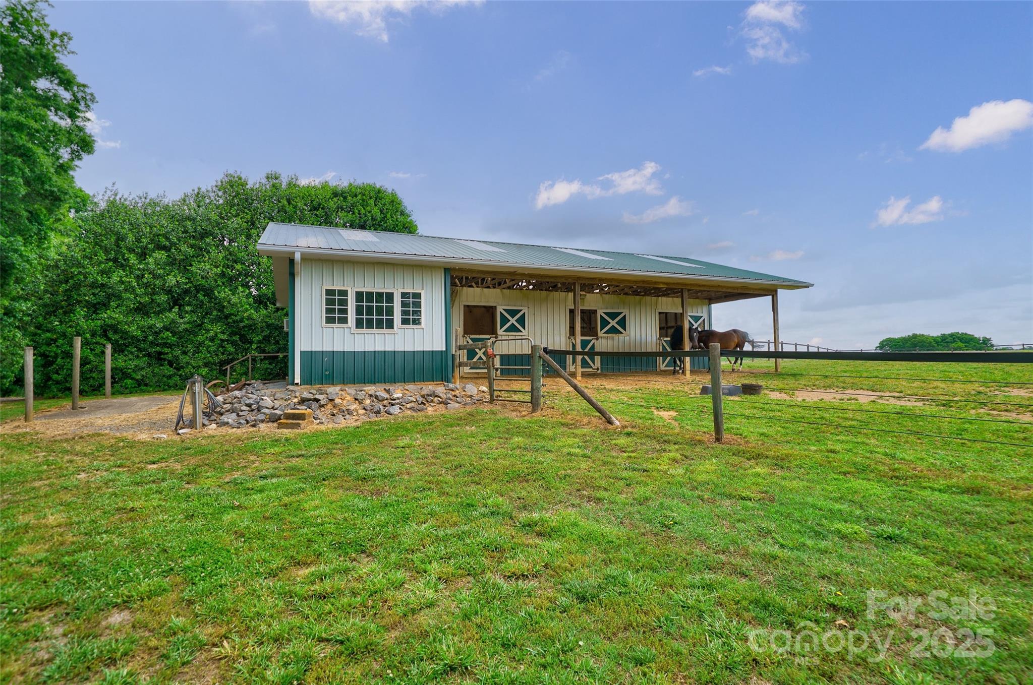 3400 Baucom Manor Road