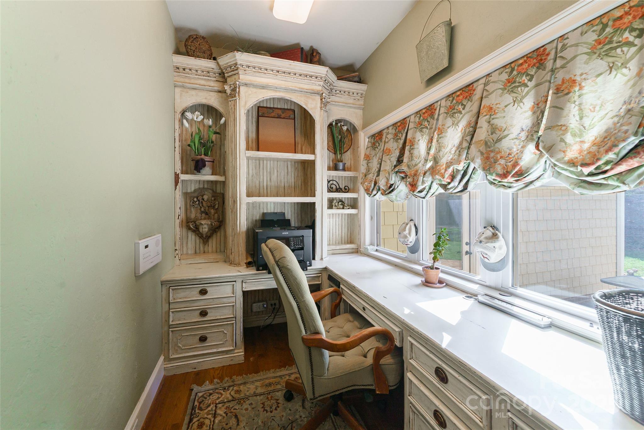 3400 Baucom Manor Road