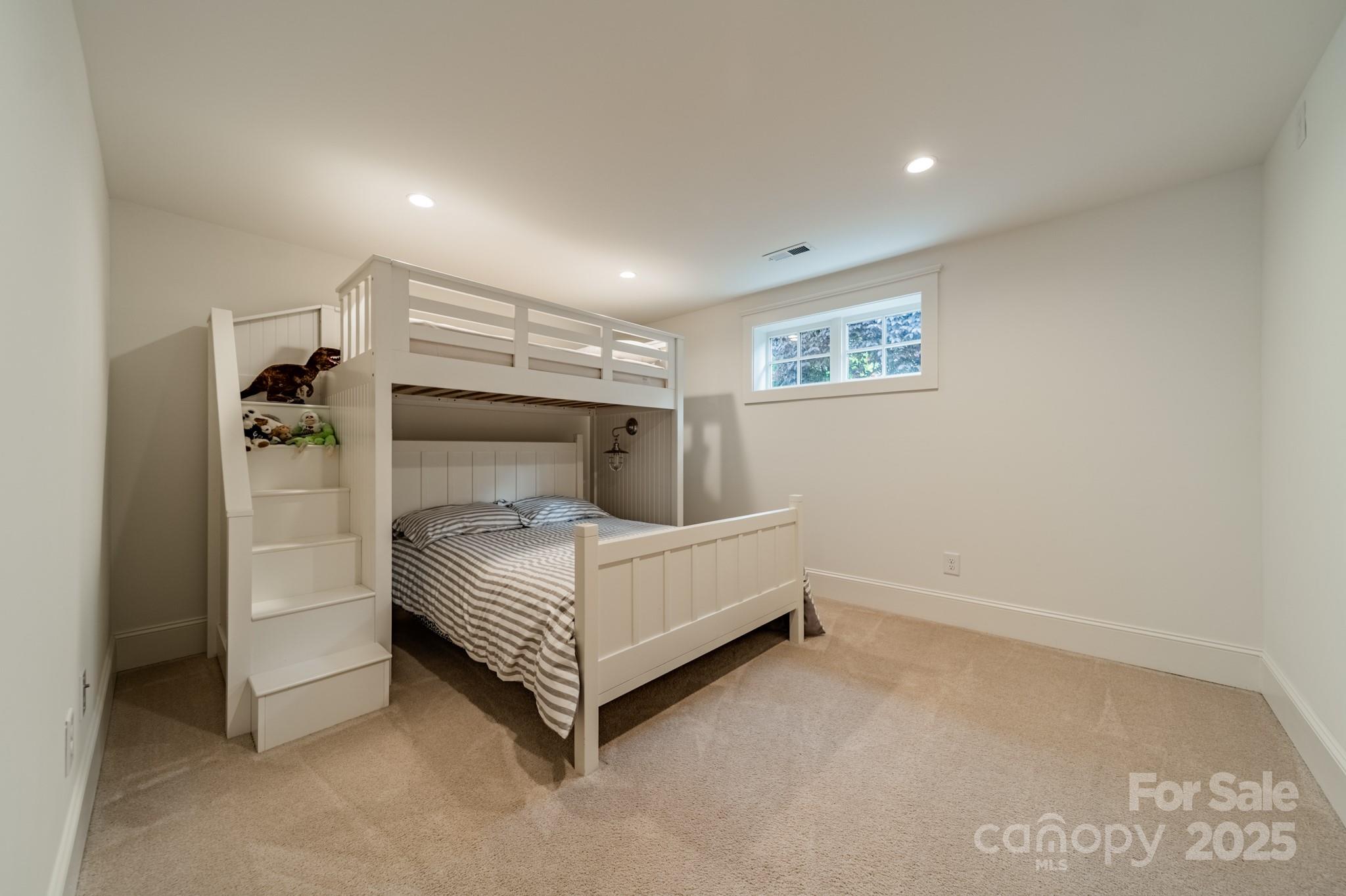 331 Anthony Circle