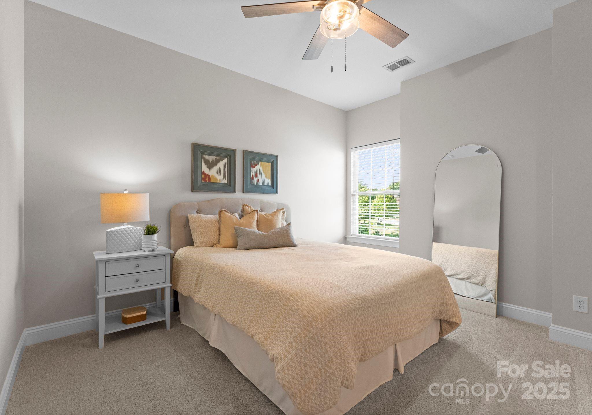 1410 Smoketree Court