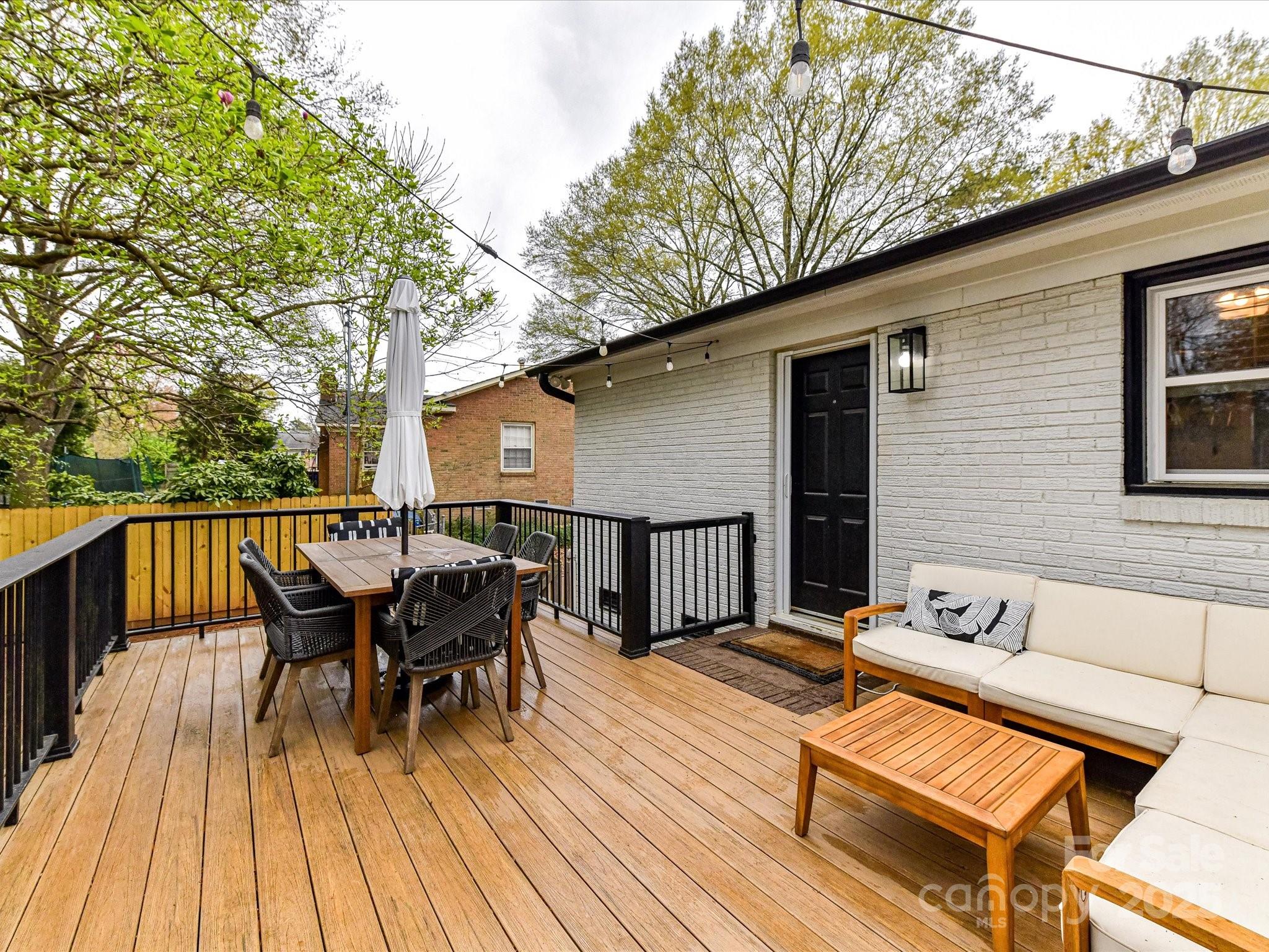 2816 Eastport Road