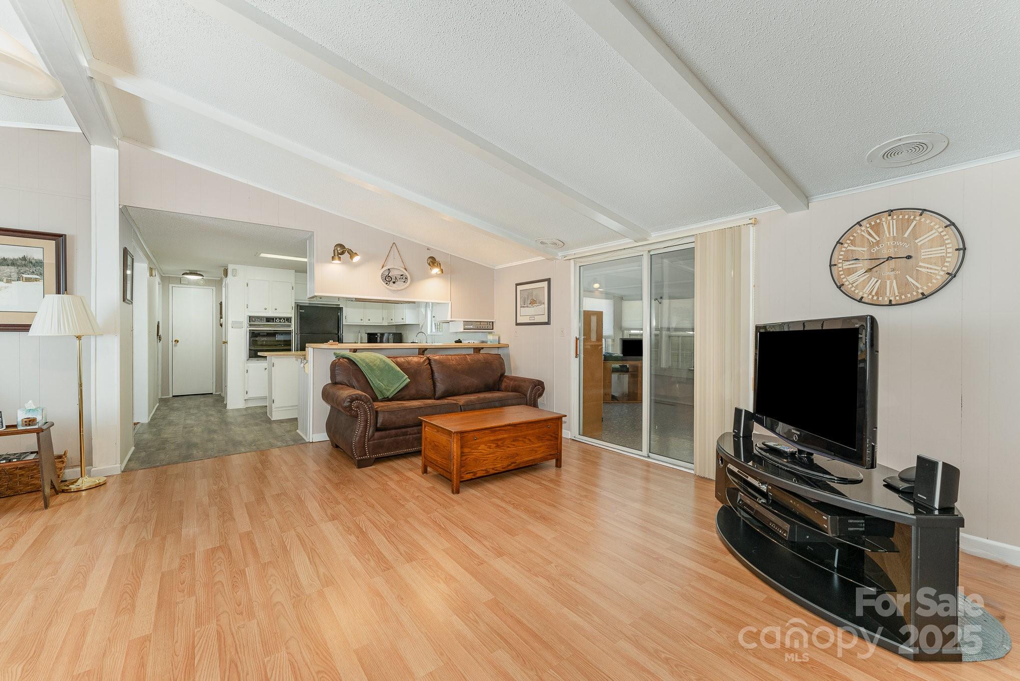 5013 Friendship Circle Road