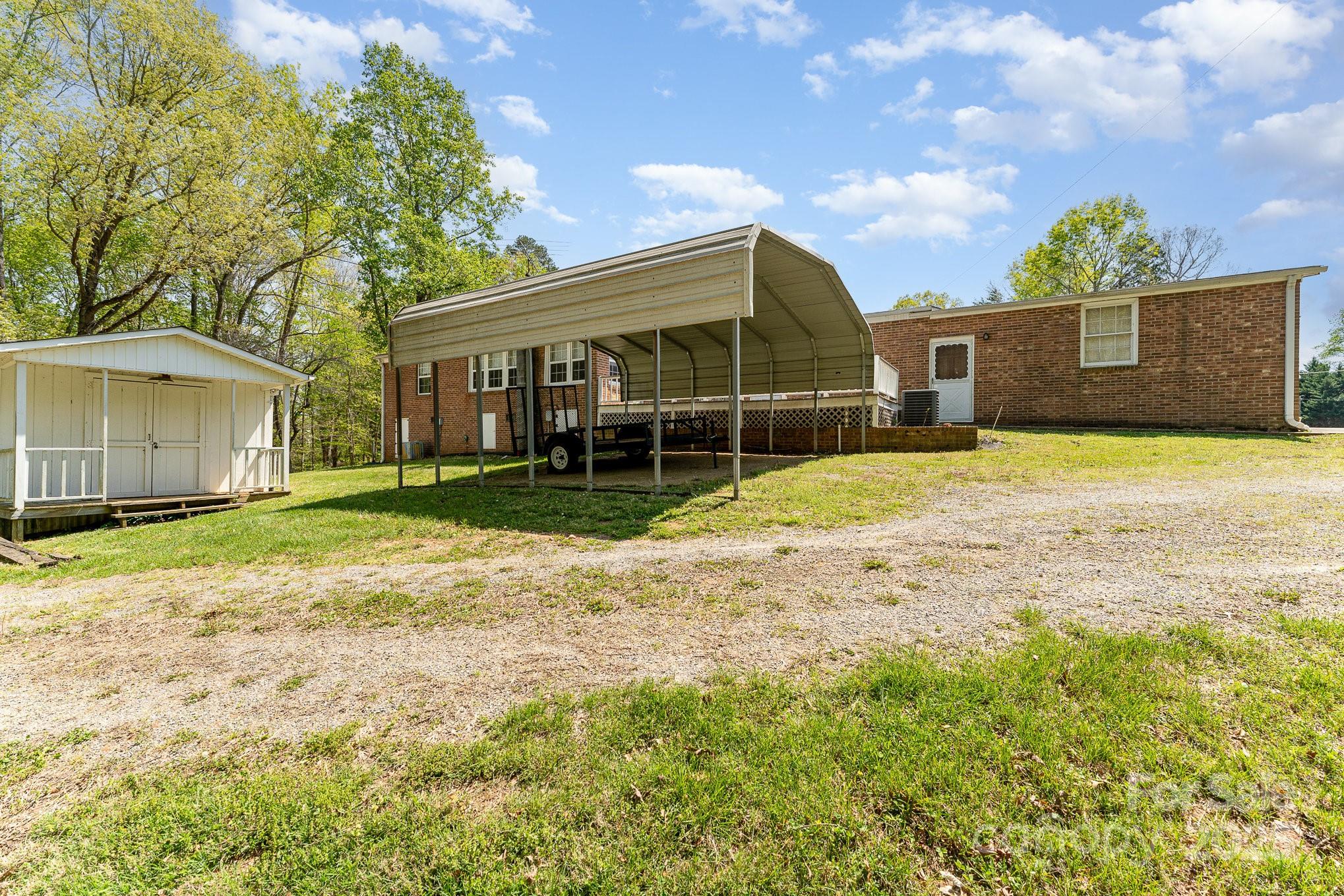 5013 Friendship Circle Road
