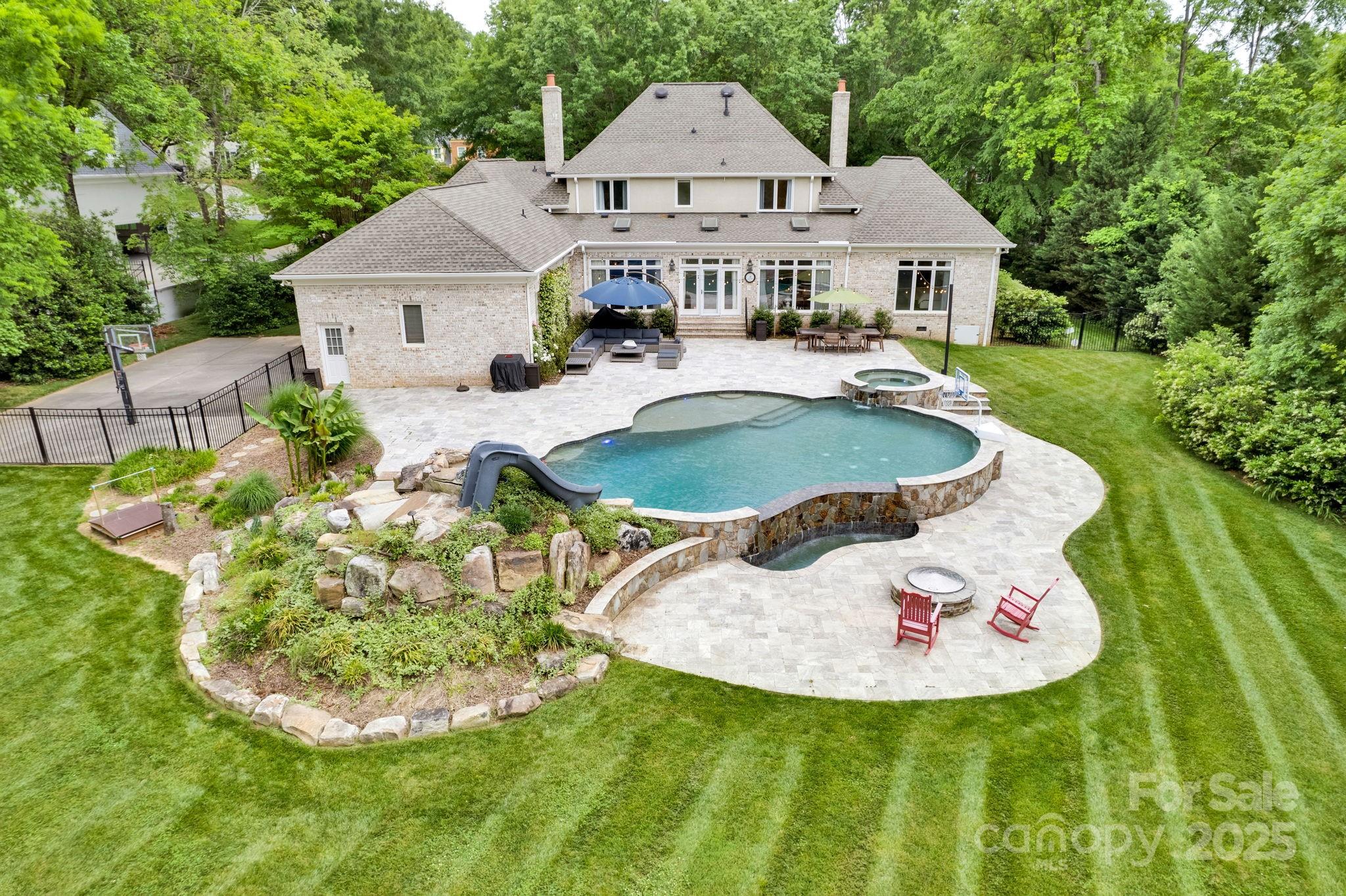 8305 Bar Harbor Lane
