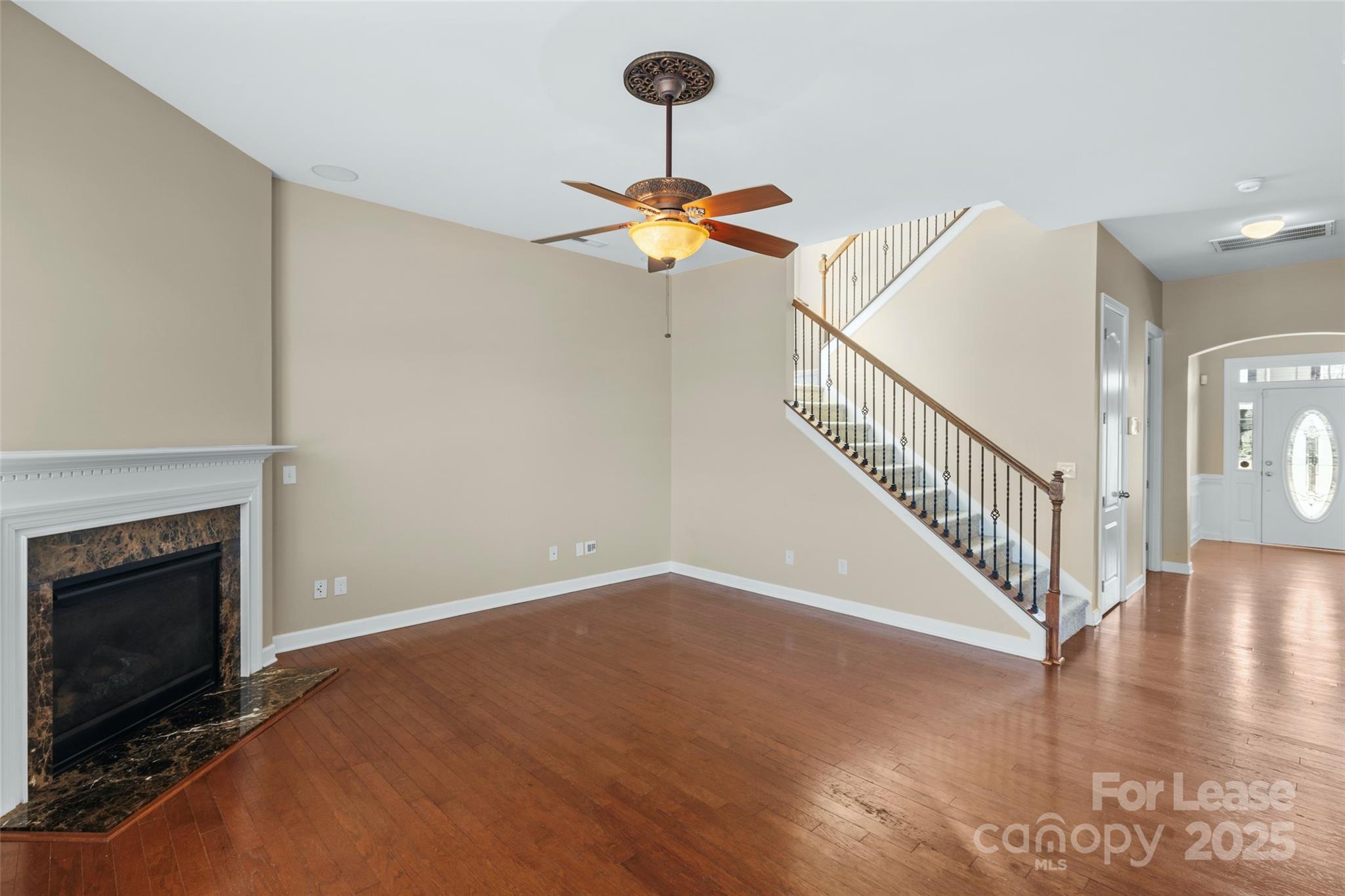 1010 Wellscroft Road