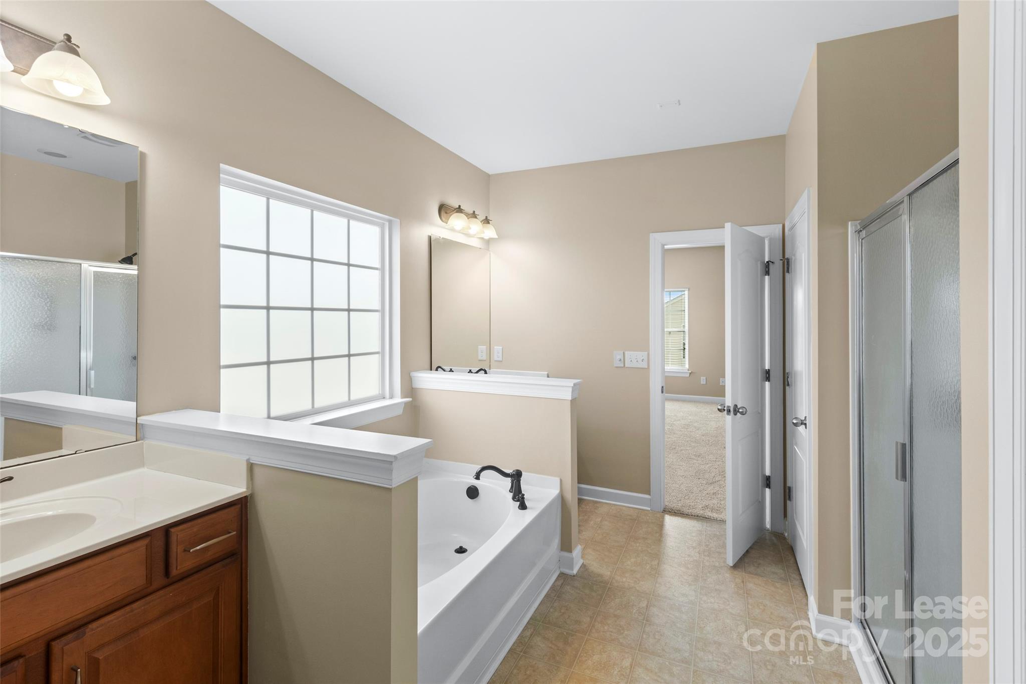 1010 Wellscroft Road