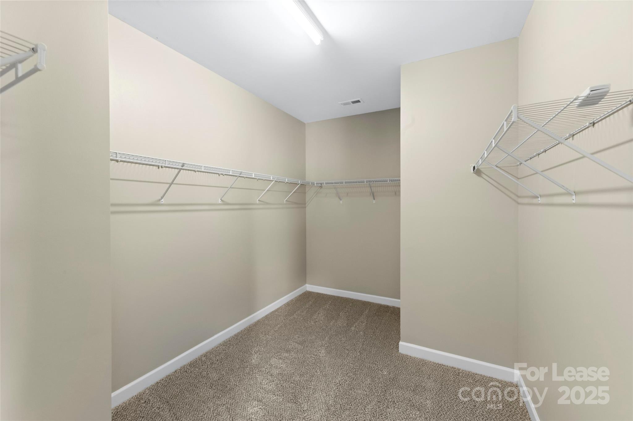 1010 Wellscroft Road