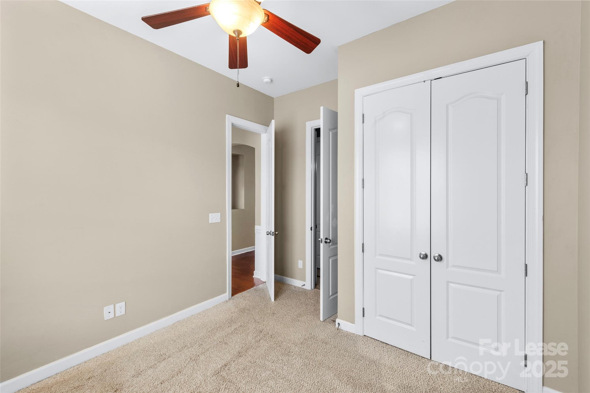 1010 Wellscroft Road
