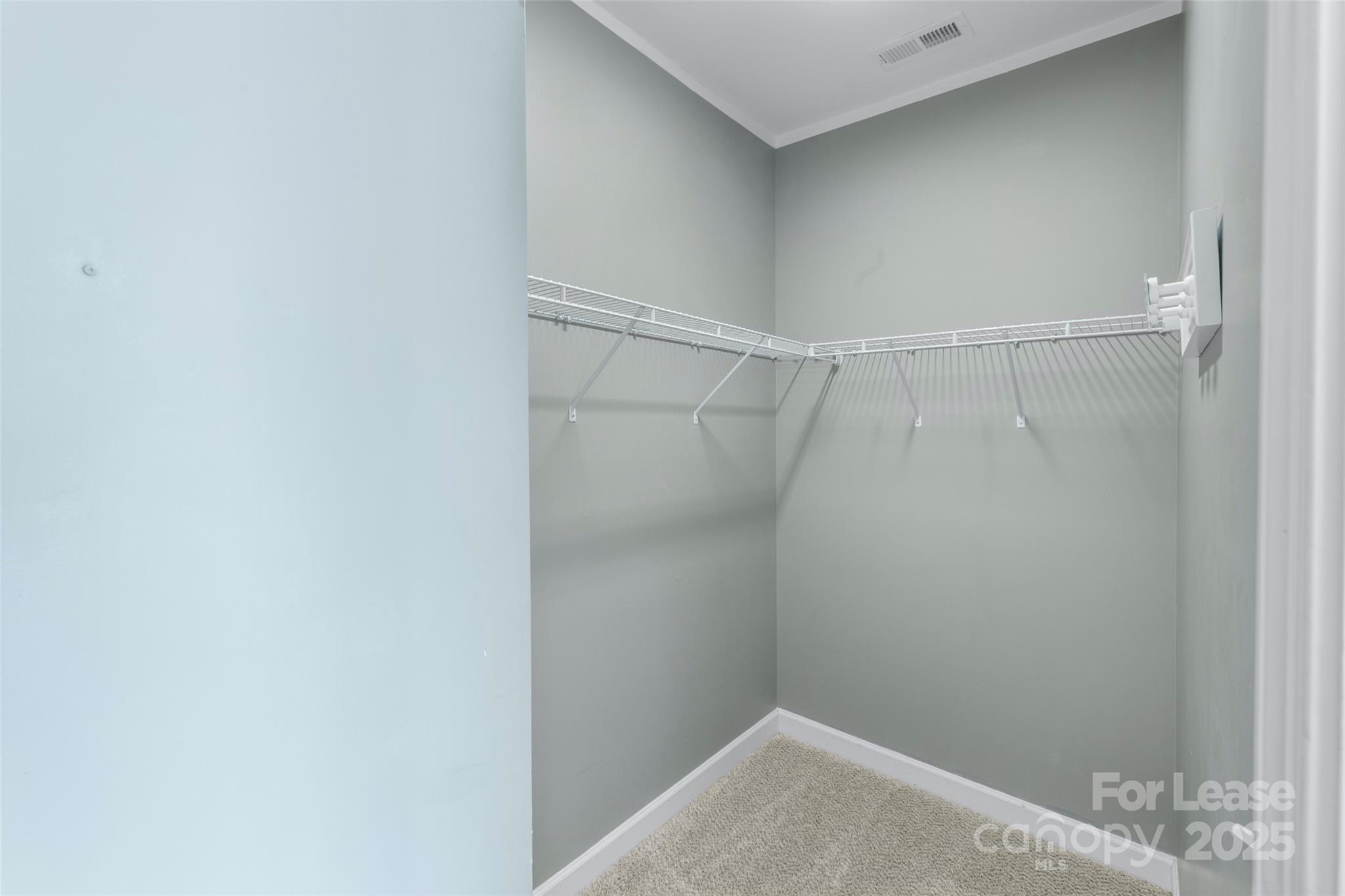 1010 Wellscroft Road
