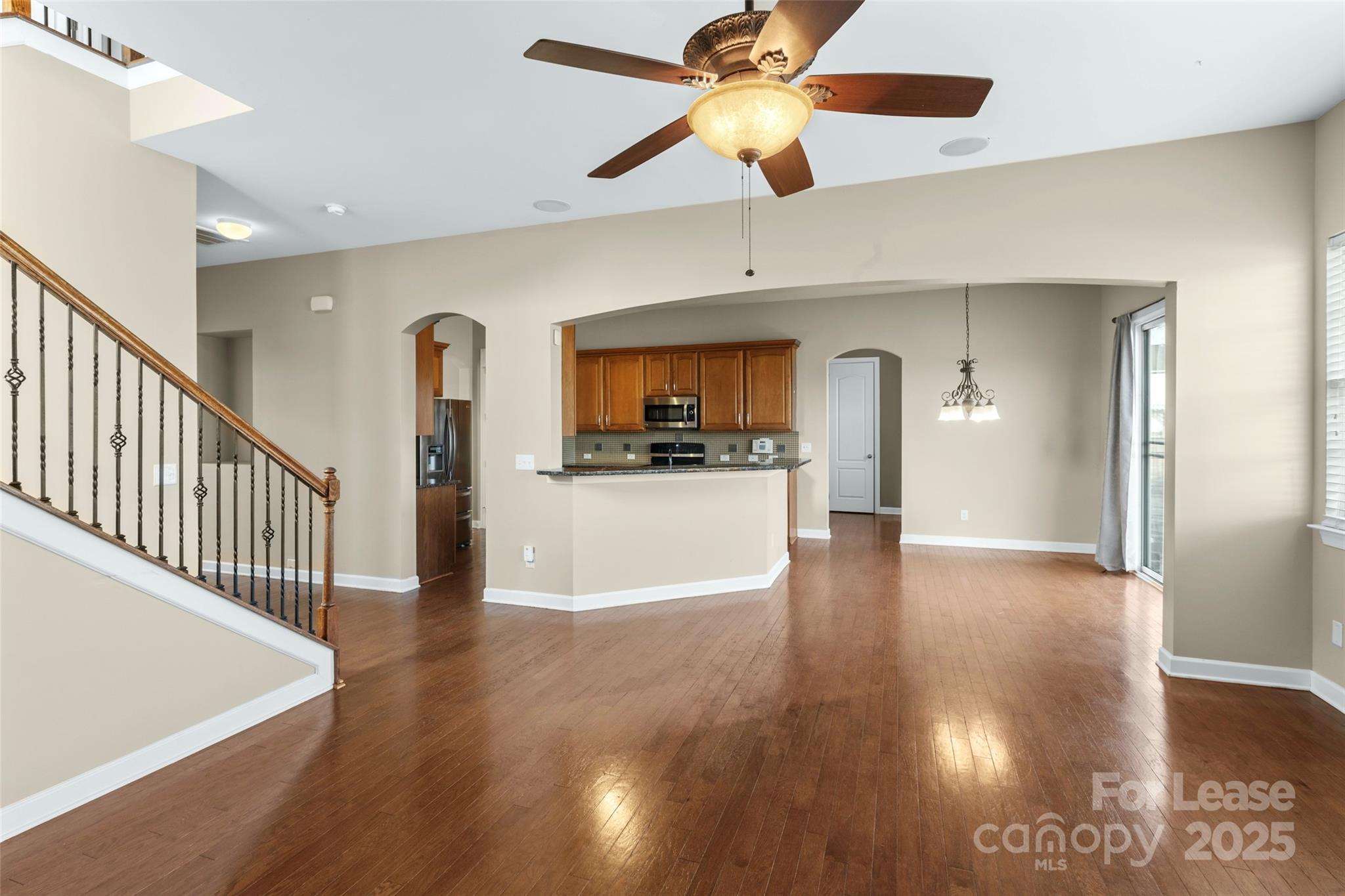 1010 Wellscroft Road