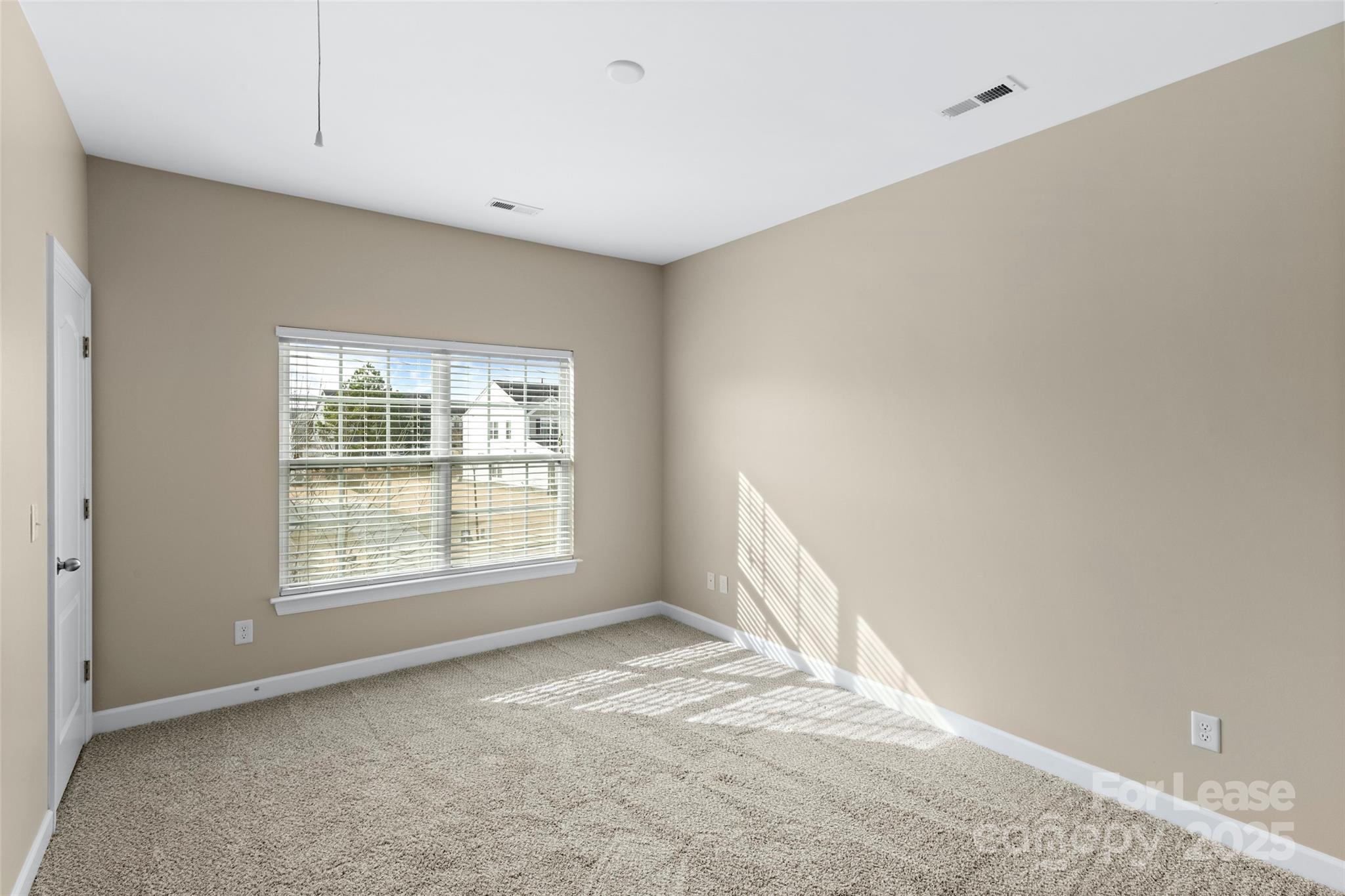 1010 Wellscroft Road