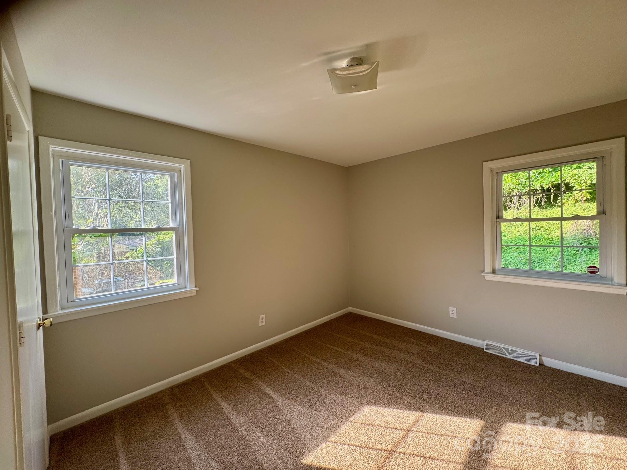 2020 Longleaf Drive