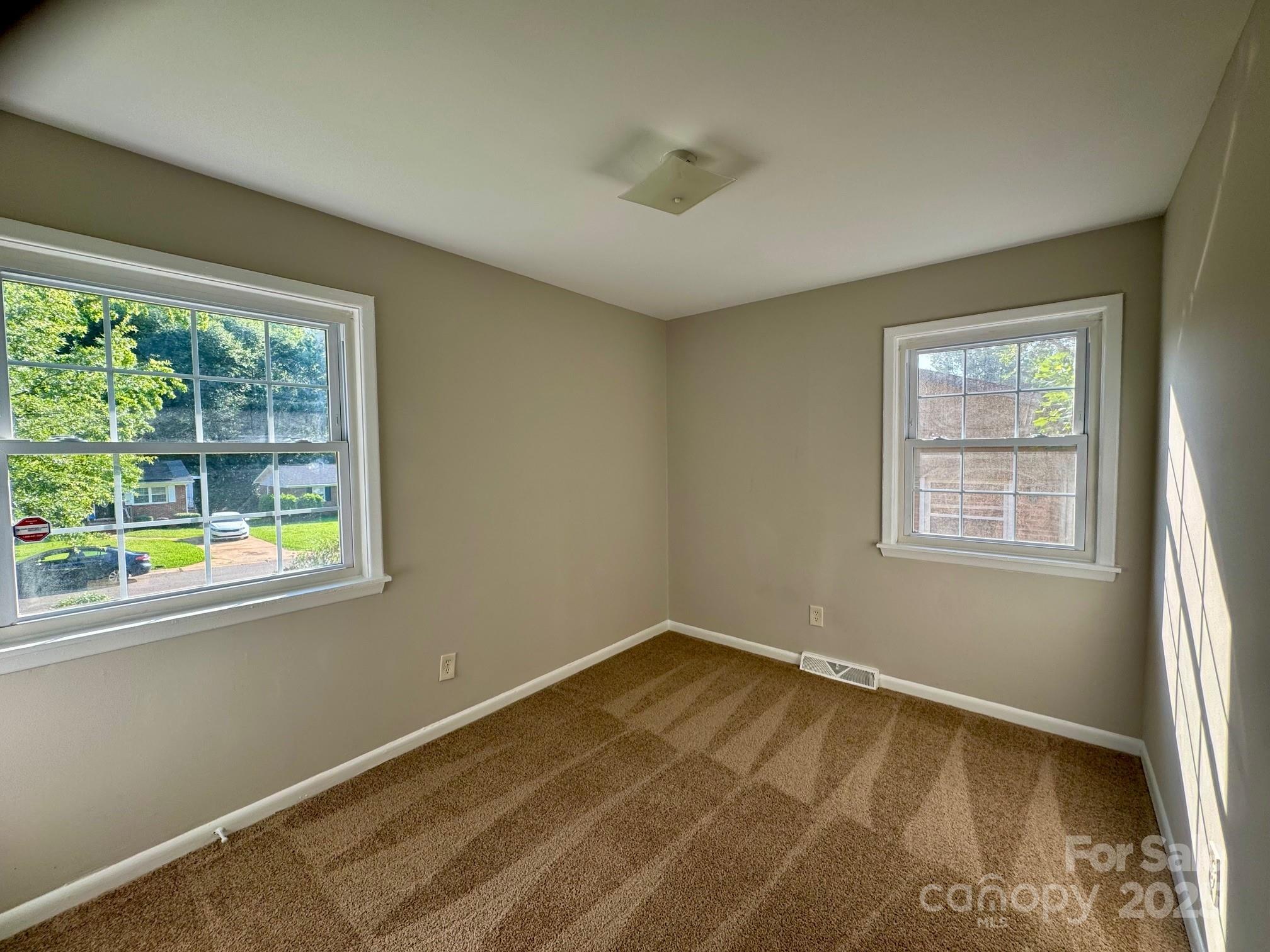 2020 Longleaf Drive
